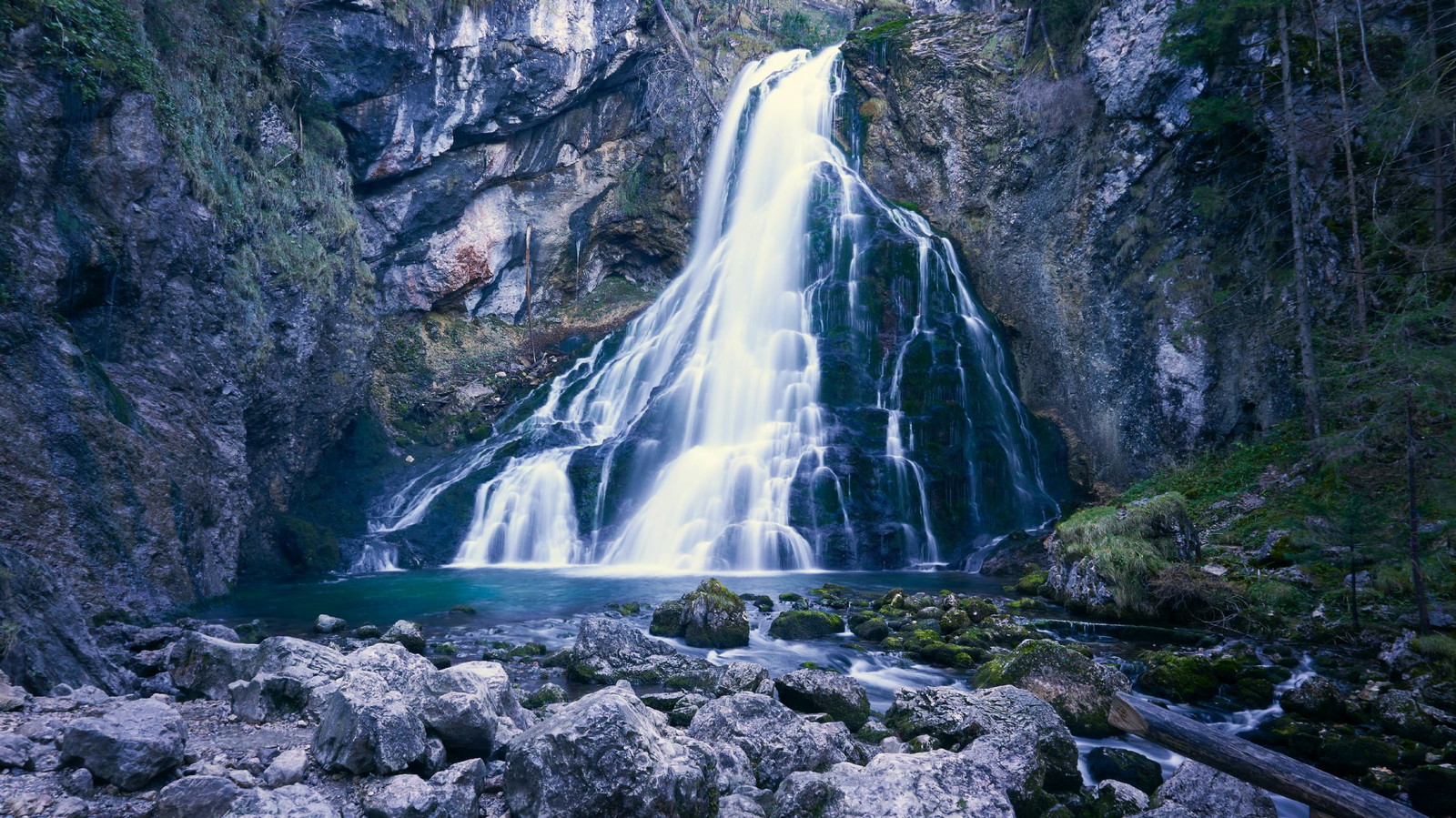 Golling Waterfall