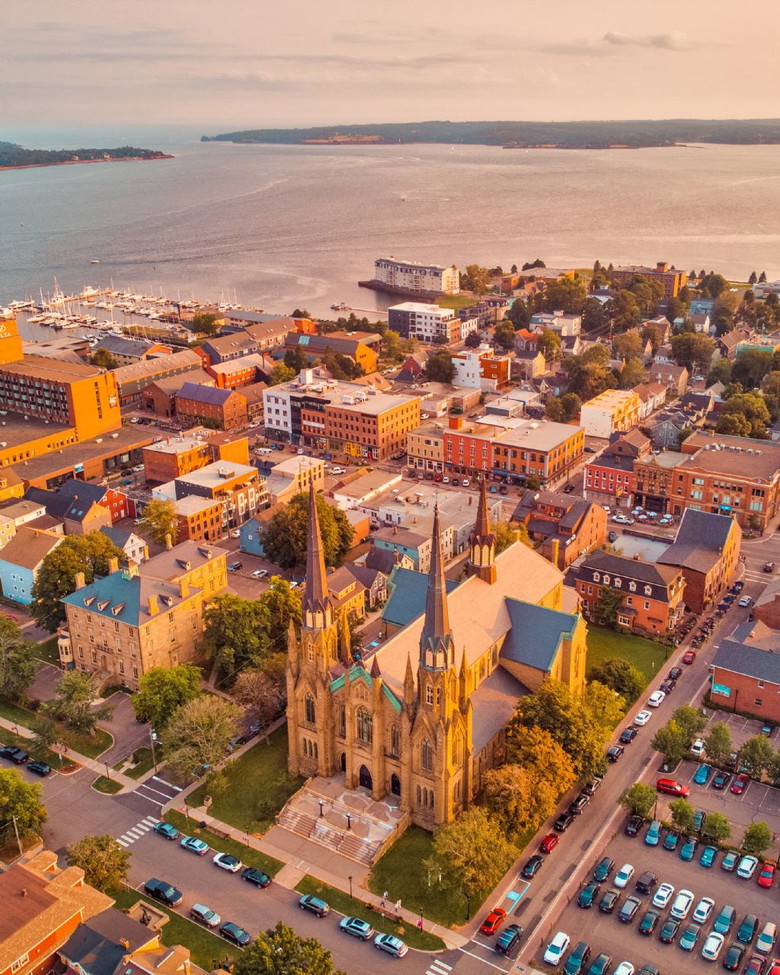 Discovering the Charms of Prince Edward Island, Canada