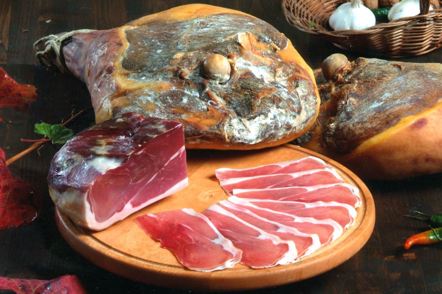 Istrian Pršut: Enjoy thin slices of Istrian dried ham, which pairs perfectly with Istrian cheese. It's a delightful snack or appetizer option.
