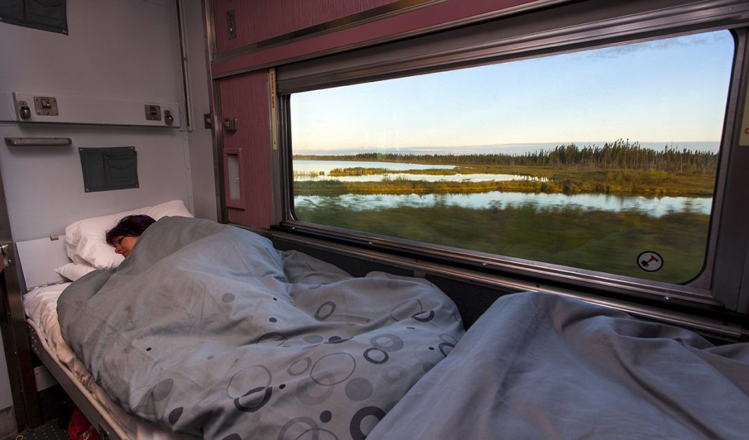 The Canadian train offers a range of entertainment and activities to keep passengers engaged. 