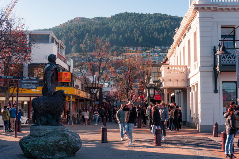 Discover Queenstown: New Zealand's Adventure Capital