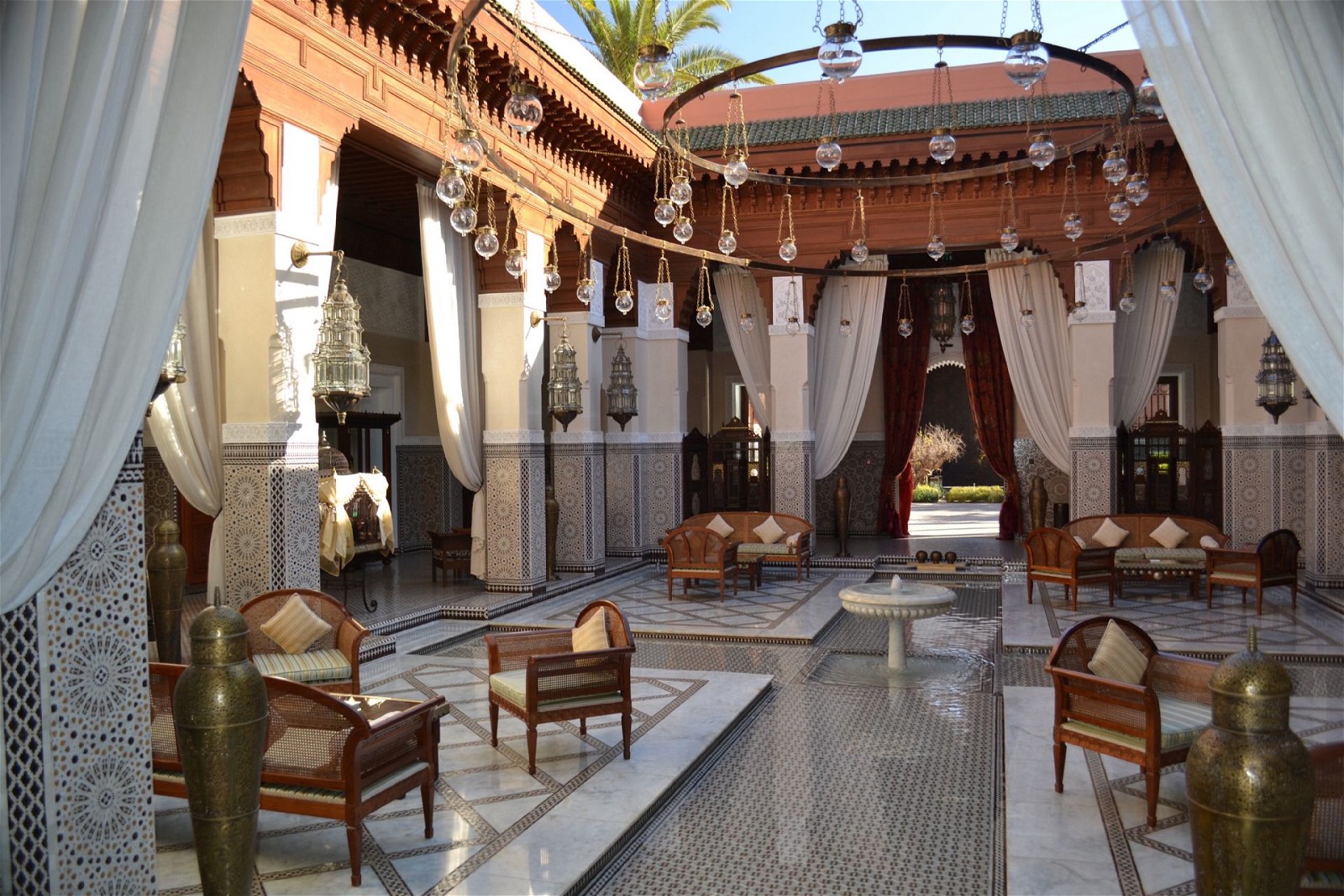 Royal Mansour: Located in the heart of Marrakech, the Royal Mansour is a pinnacle of luxury, elegance, and privacy. This opulent hotel is renowned for its intricate Moroccan architecture, lush gardens, and exceptional service. 