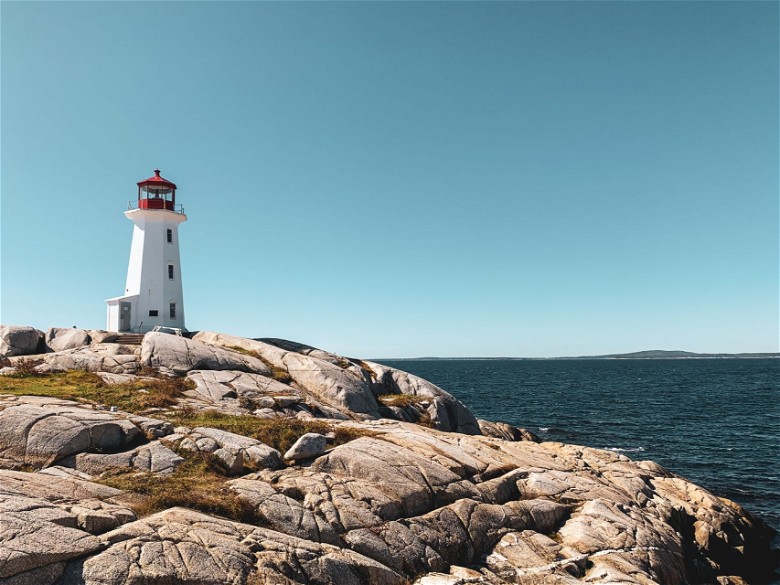 Nova Scotia Travel Guide 2023: Explore Natural Beauty and Rich Heritage