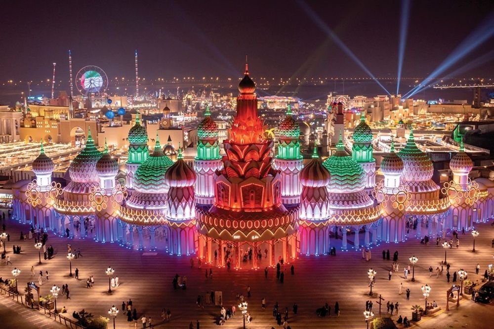 global Village Dubai typically opens during the winter season, from November to April. It welcomes visitors from Saturday to Wednesday, from 4:00 PM to 12:00 AM (midnight), and extends its operating hours on Thursdays, Fridays, and public holidays, from 4:00 PM to 1:00 AM