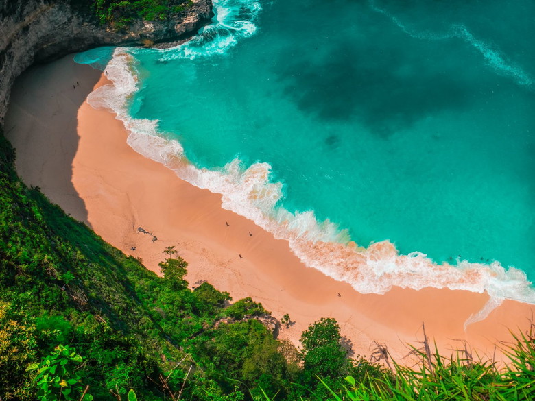 Unveiling the Top 5 Exquisite Hotels in Balid: Where Luxury Meets Paradise