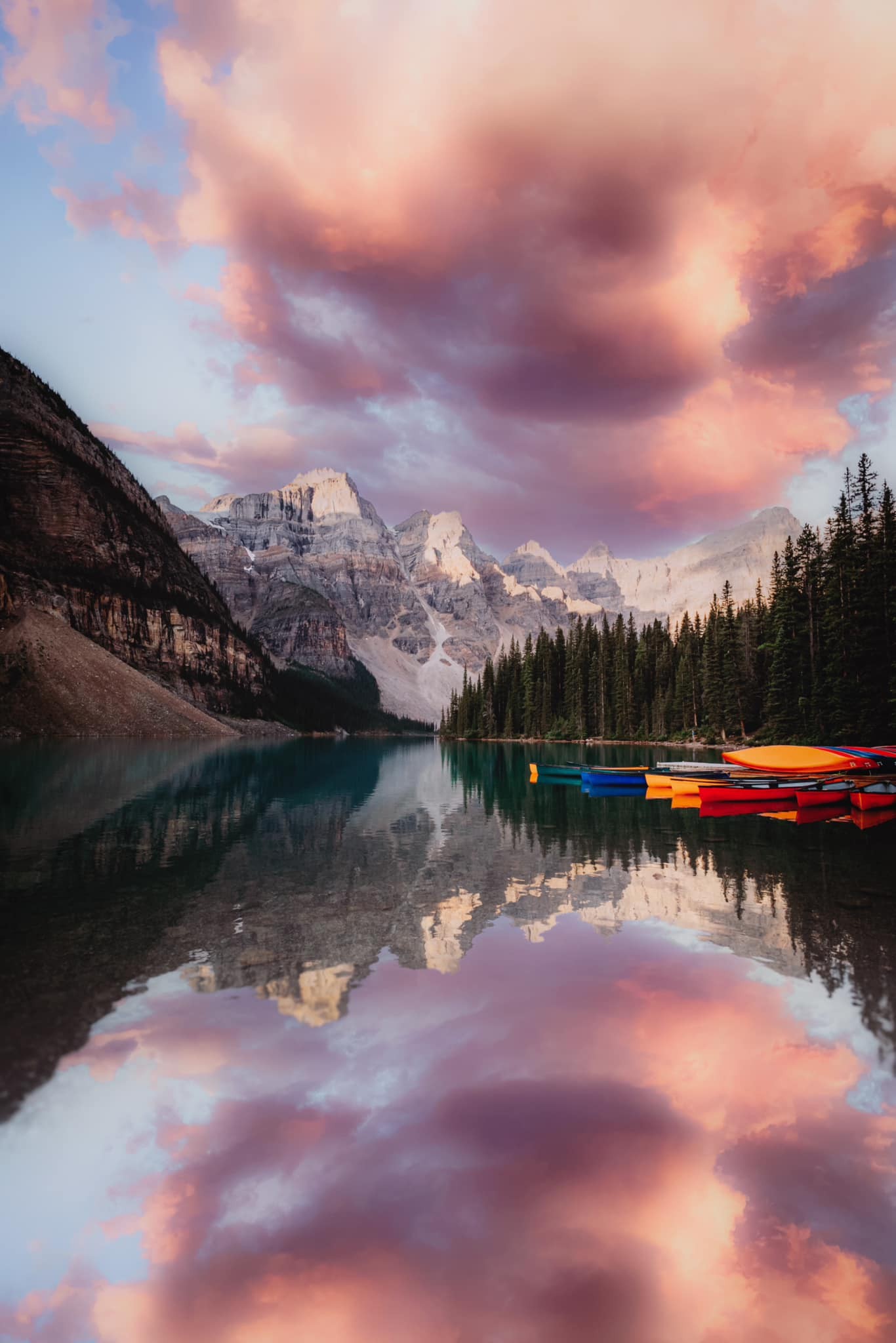 Tips for Your Moraine Lake Adventure