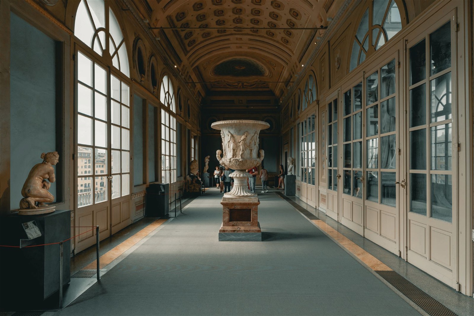 Here is the most famous art gallery in Florence: Uffizi Gallery!