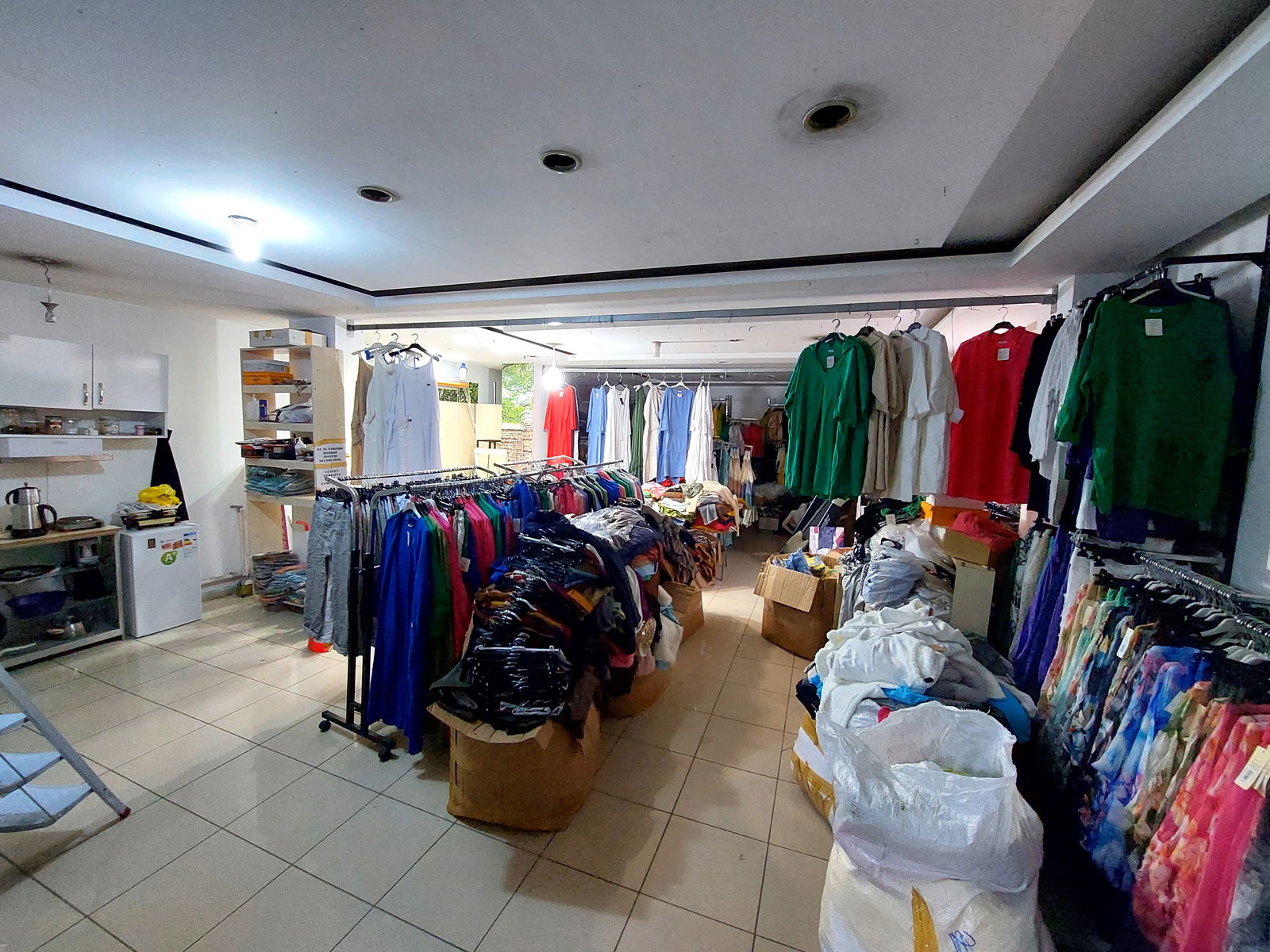 Devren Kiralık Dükkan 2,500,000 TL
