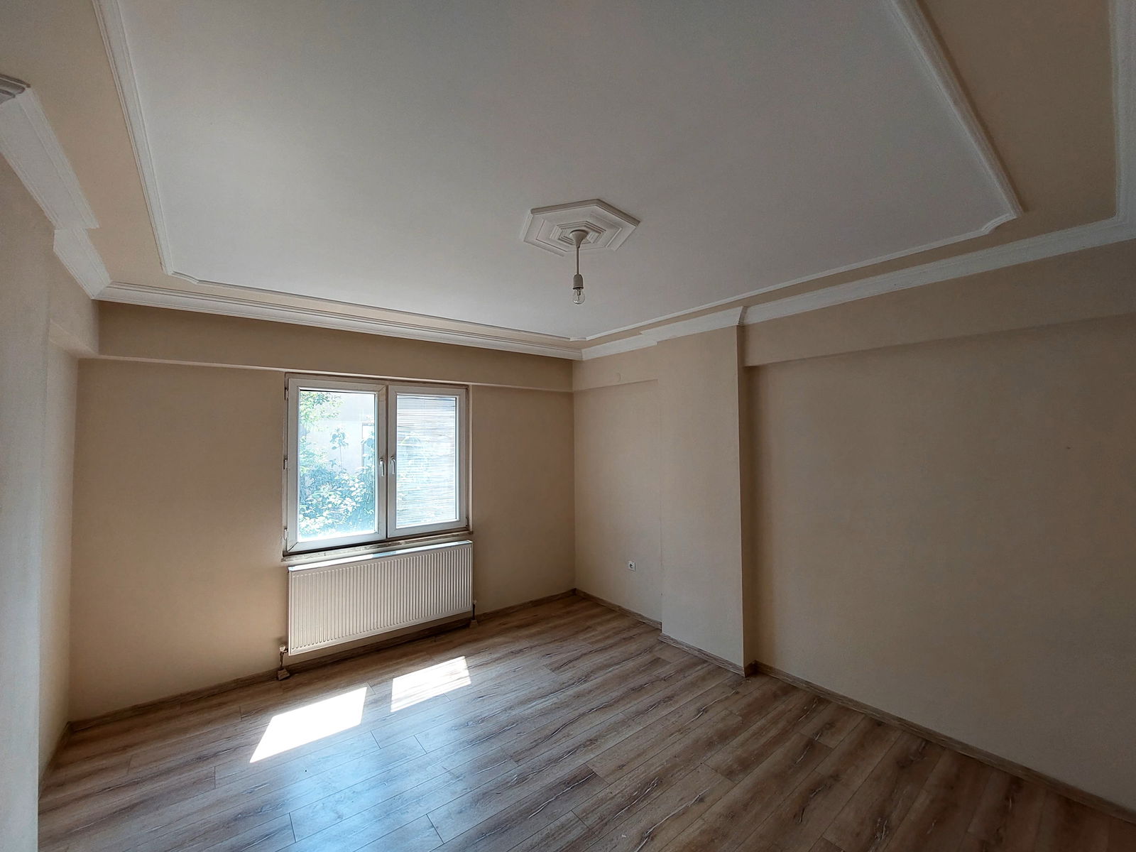 Kiralık Daire 14,000 TL