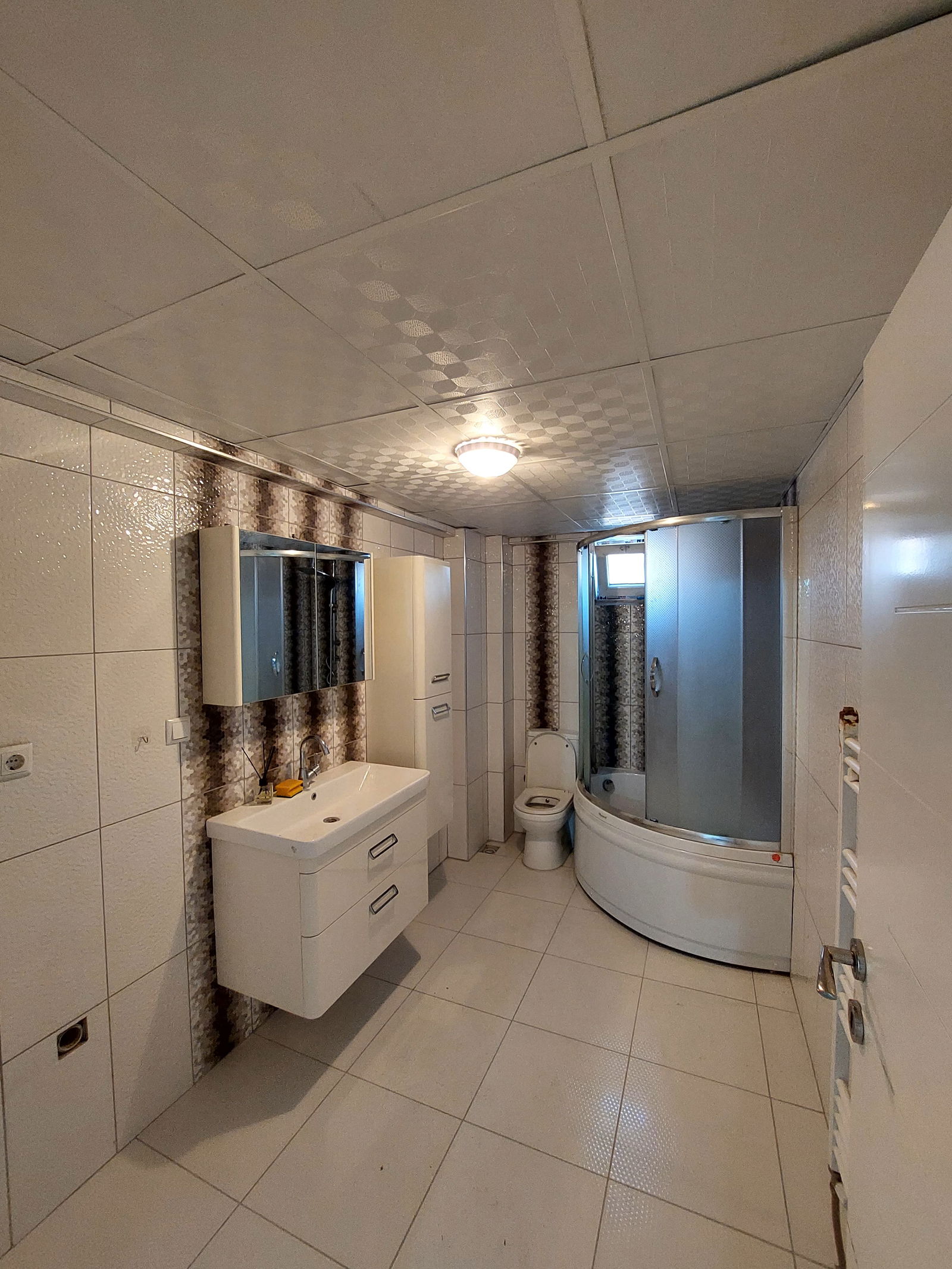 Kiralık Daire 14,000 TL