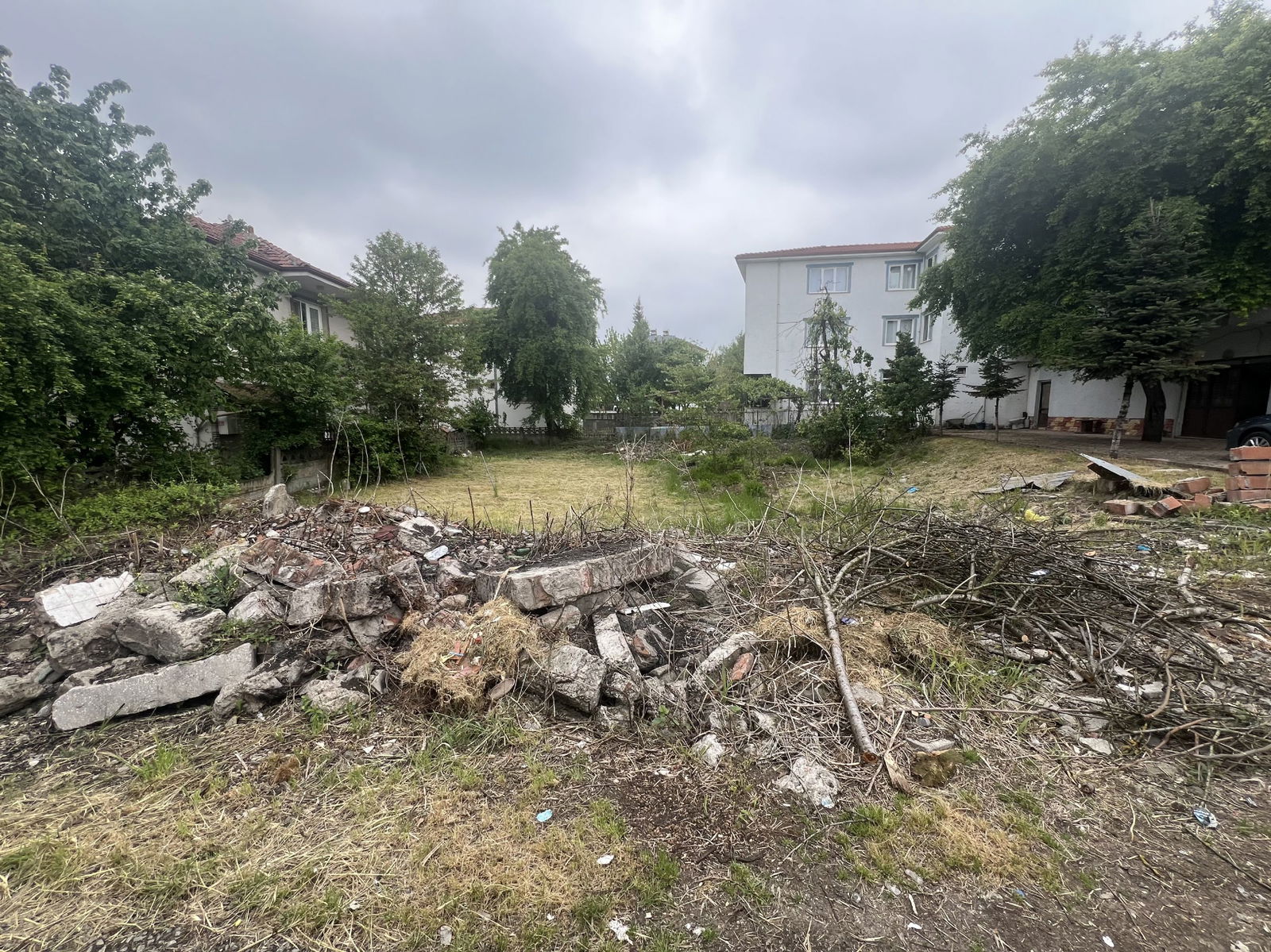 Satılık Arsa 3,700,000 TL