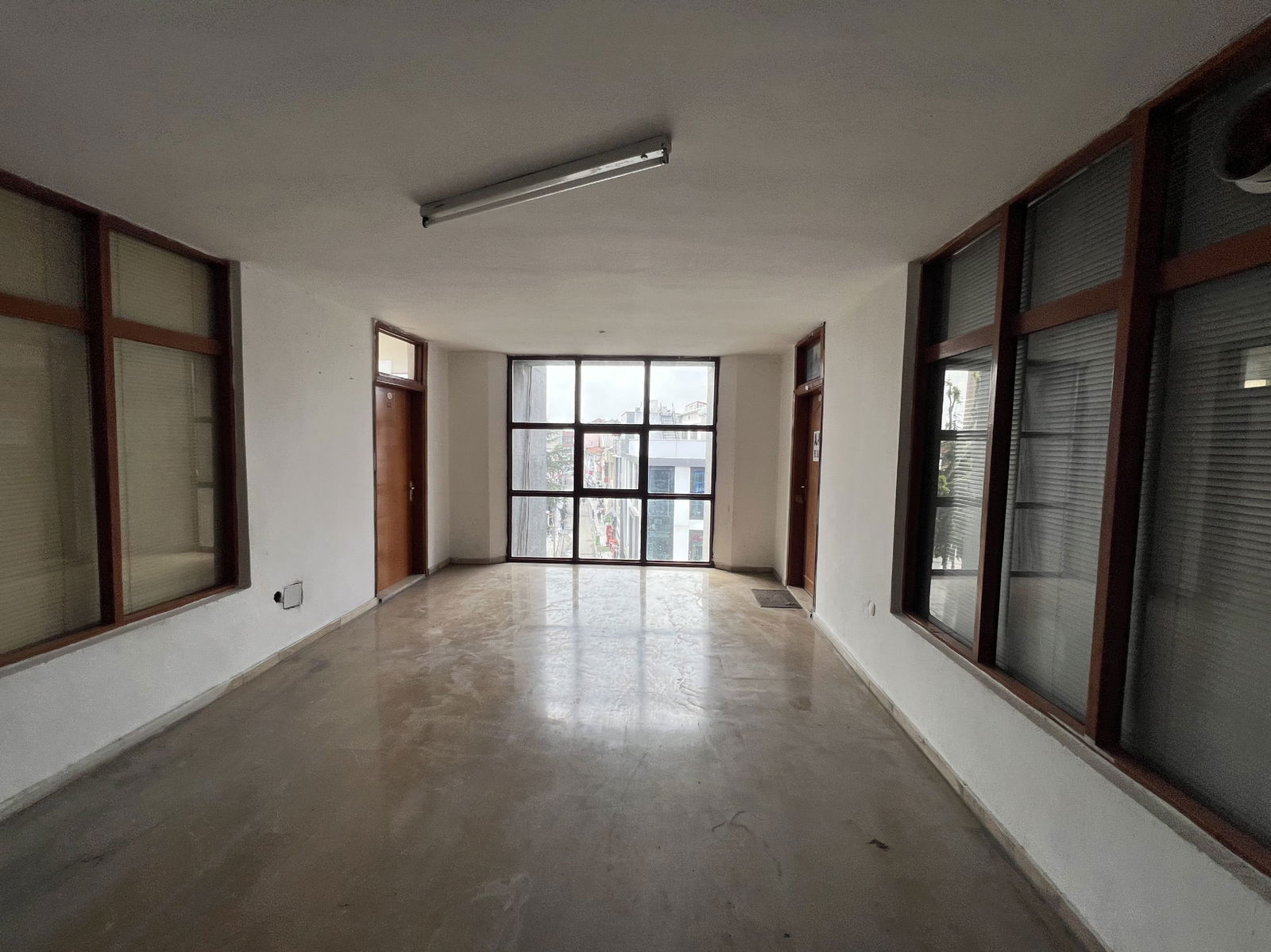 Satılık Ofis 800,000 TL