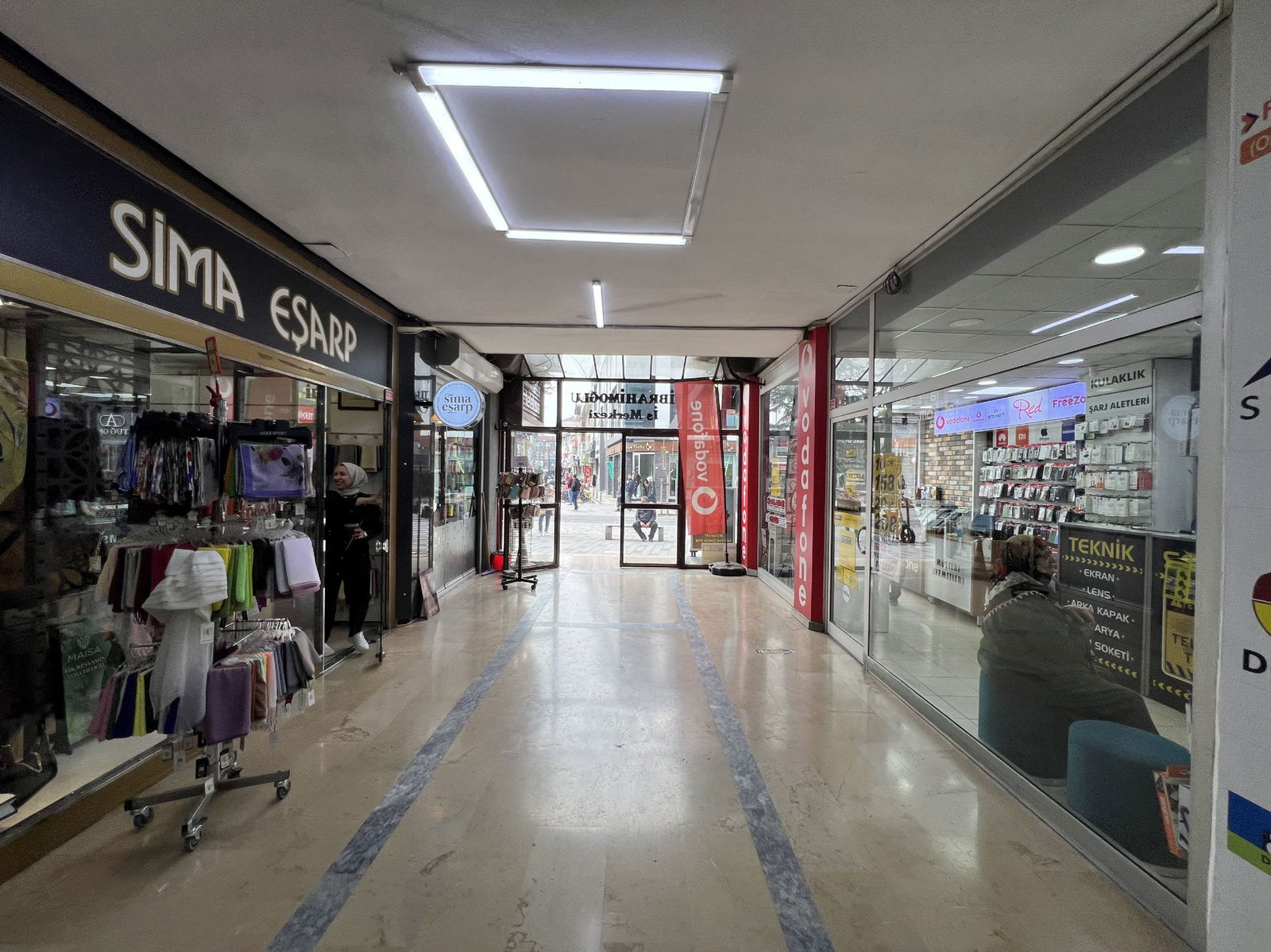 Satılık Ofis 800,000 TL