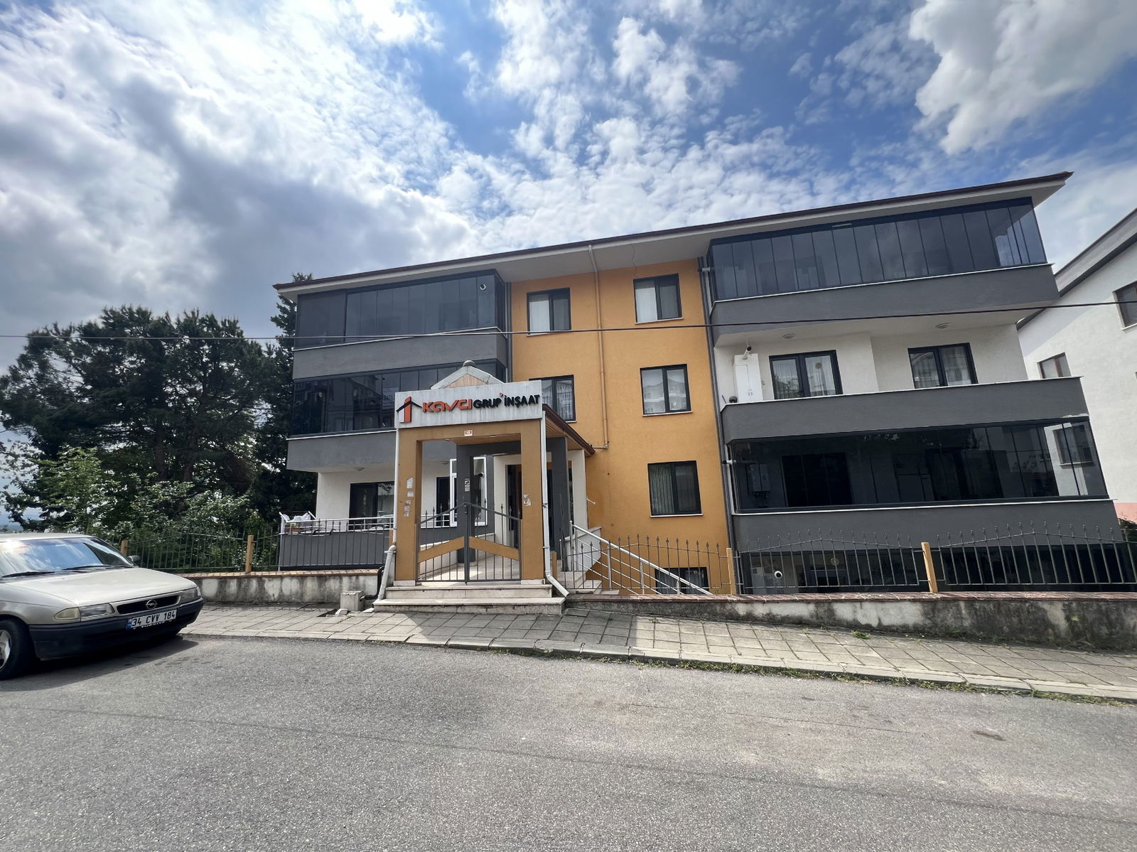 Satılık Daire 2,050,000 TL