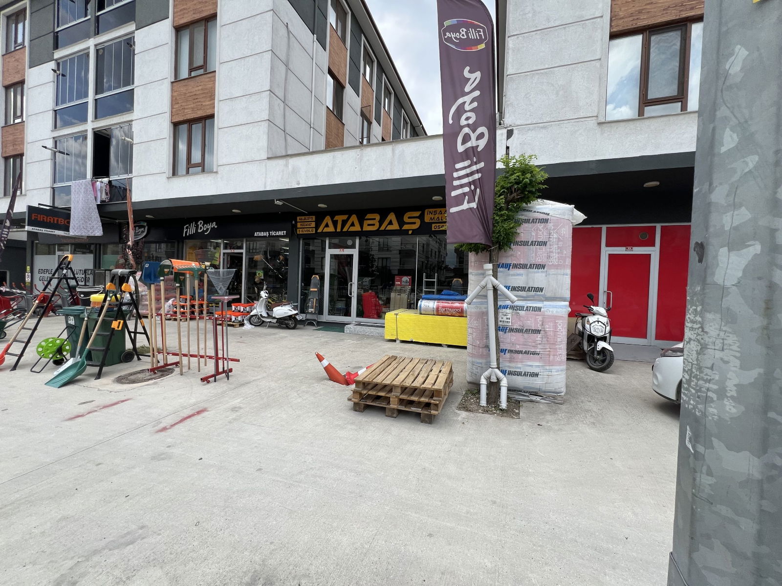 Kiralık Dükkan 30,000 TL