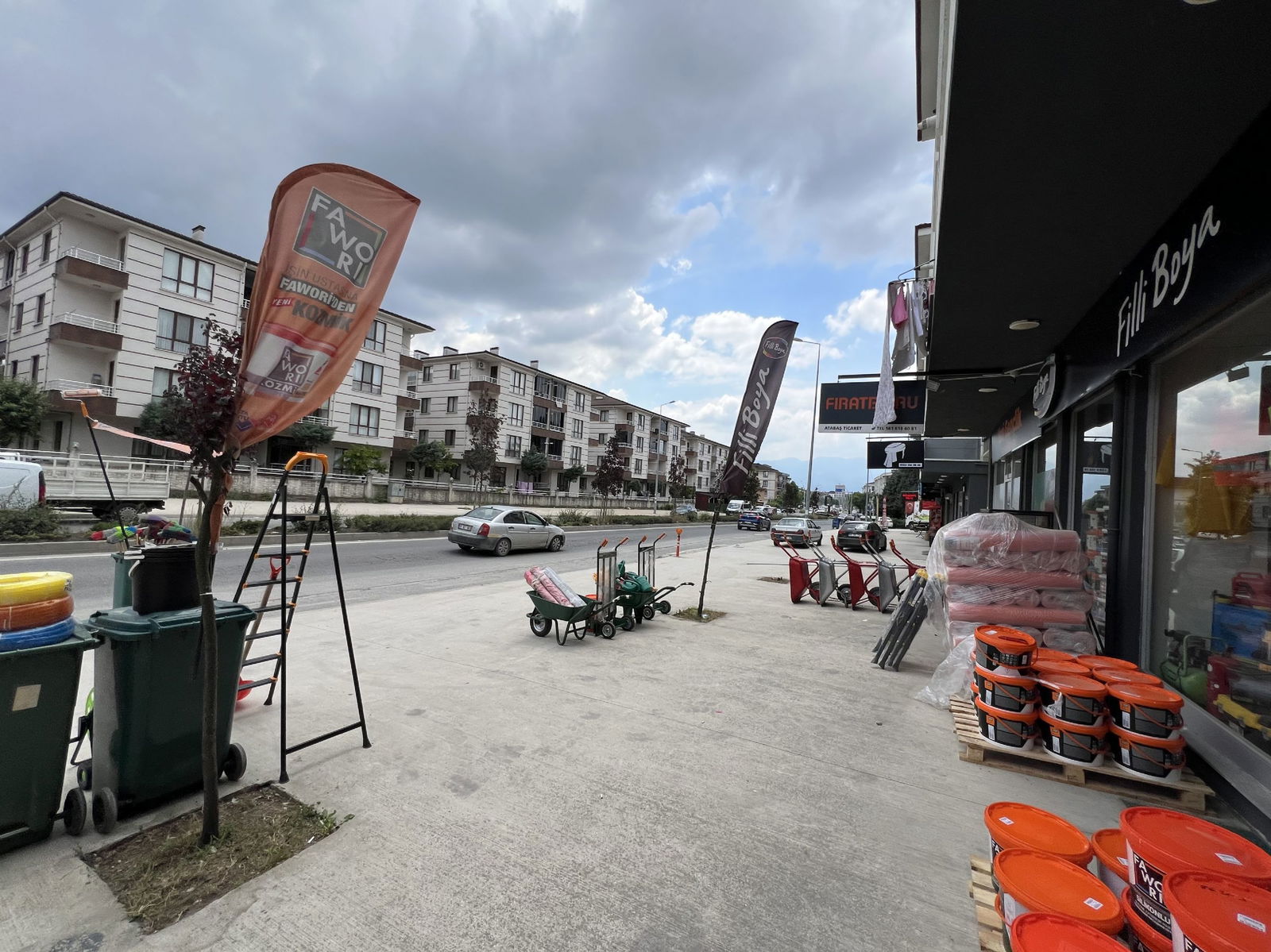Kiralık Dükkan 30,000 TL