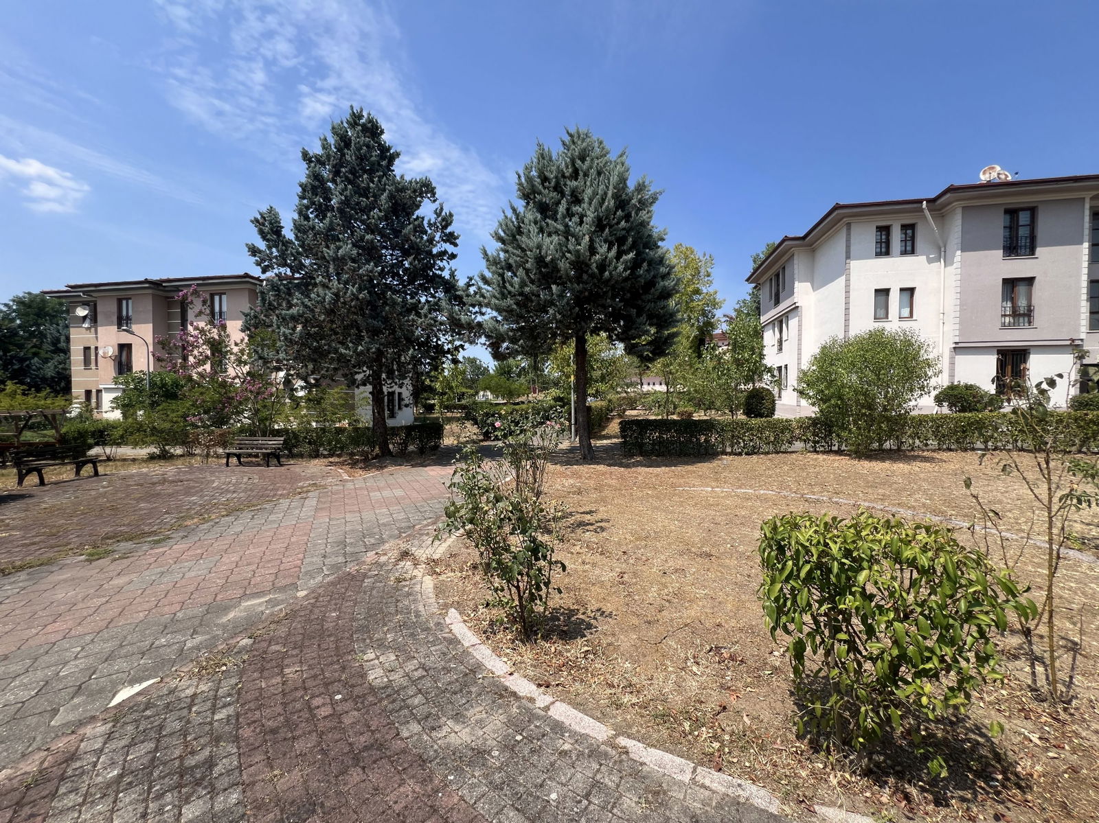 Kiralık Daire 15,000 TL