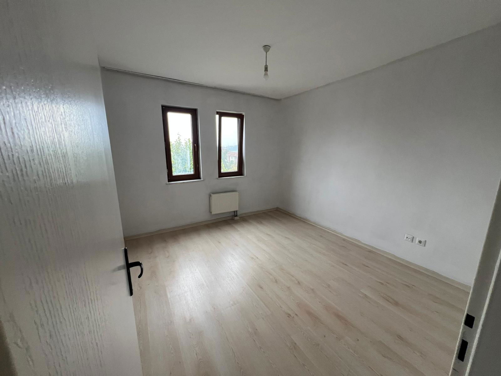Kiralık Daire 13,500 TL