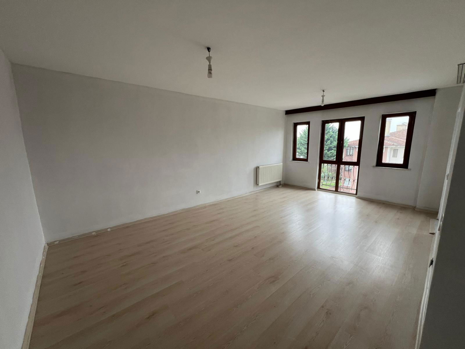 Kiralık Daire 13,500 TL