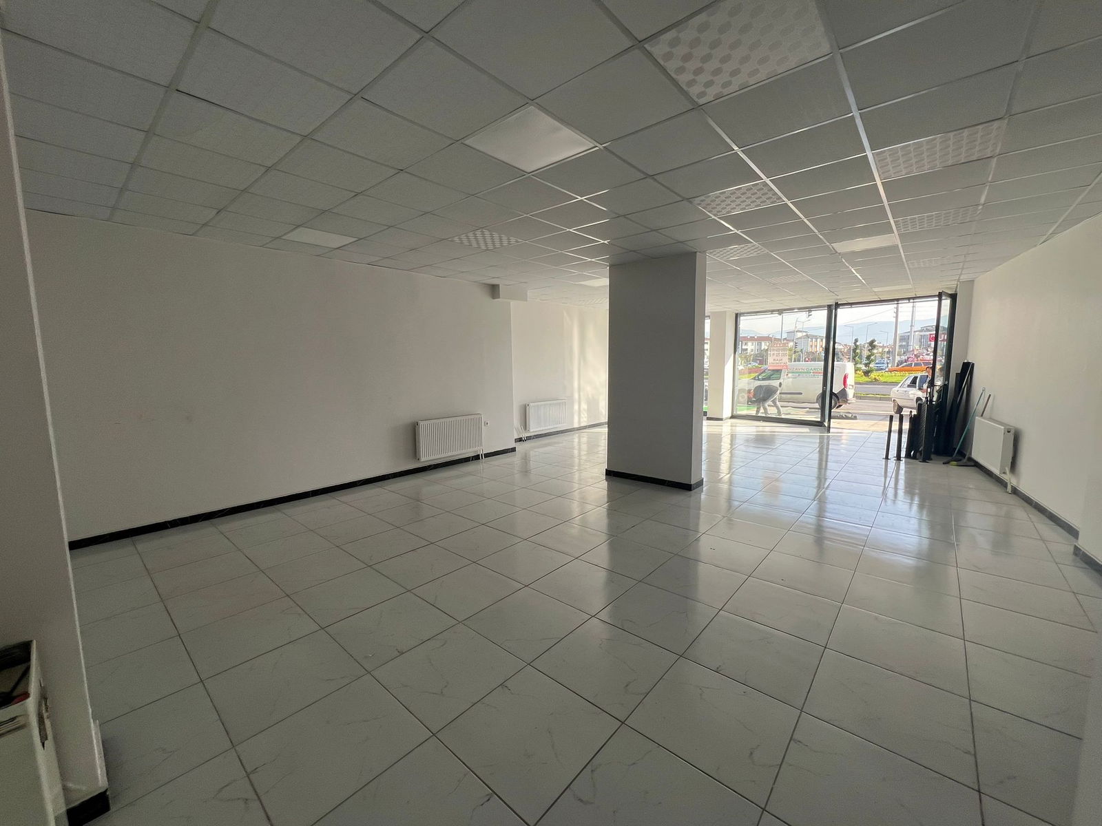 Kiralık Dükkan 30,000 TL