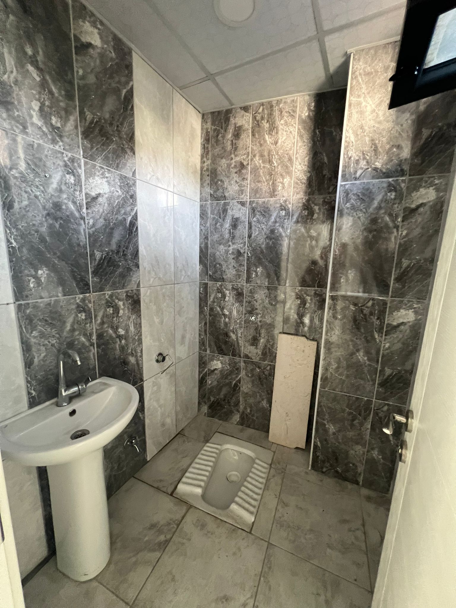 Kiralık Dükkan 30,000 TL