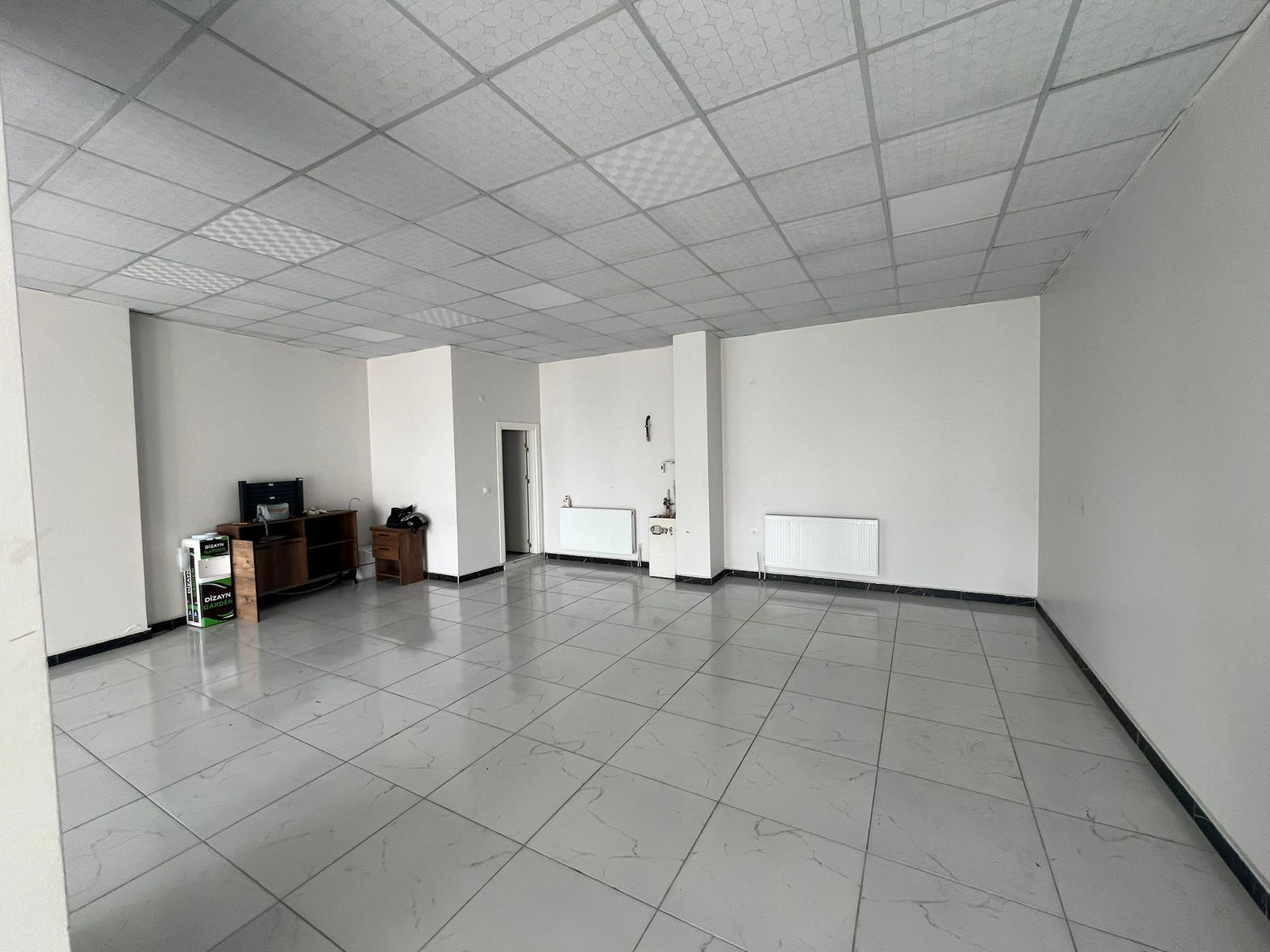 Kiralık Dükkan 30,000 TL