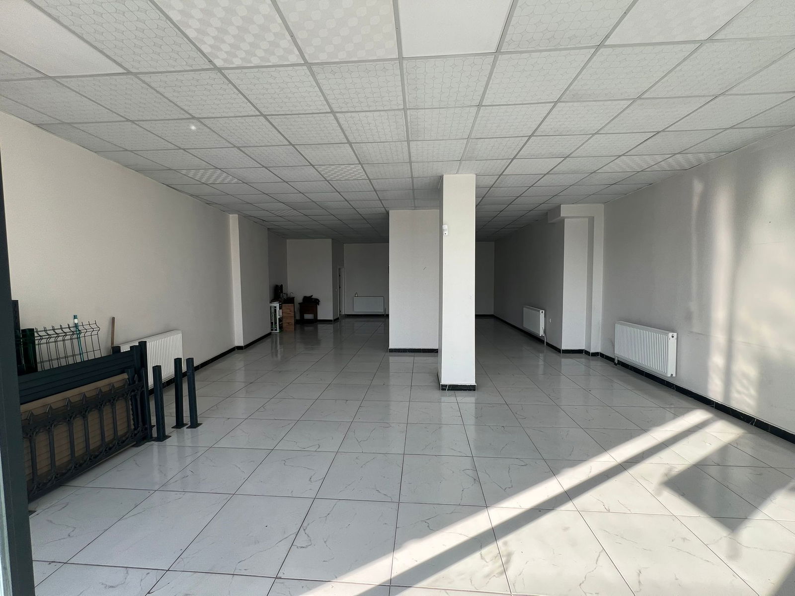 Kiralık Dükkan 30,000 TL