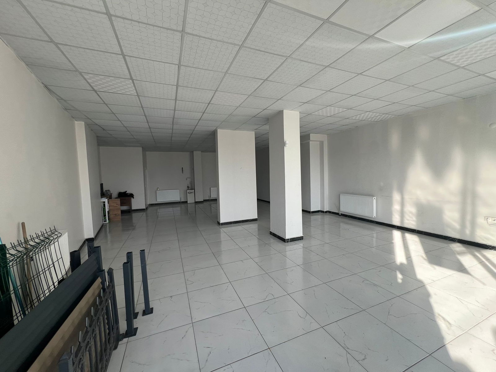 Kiralık Dükkan 30,000 TL