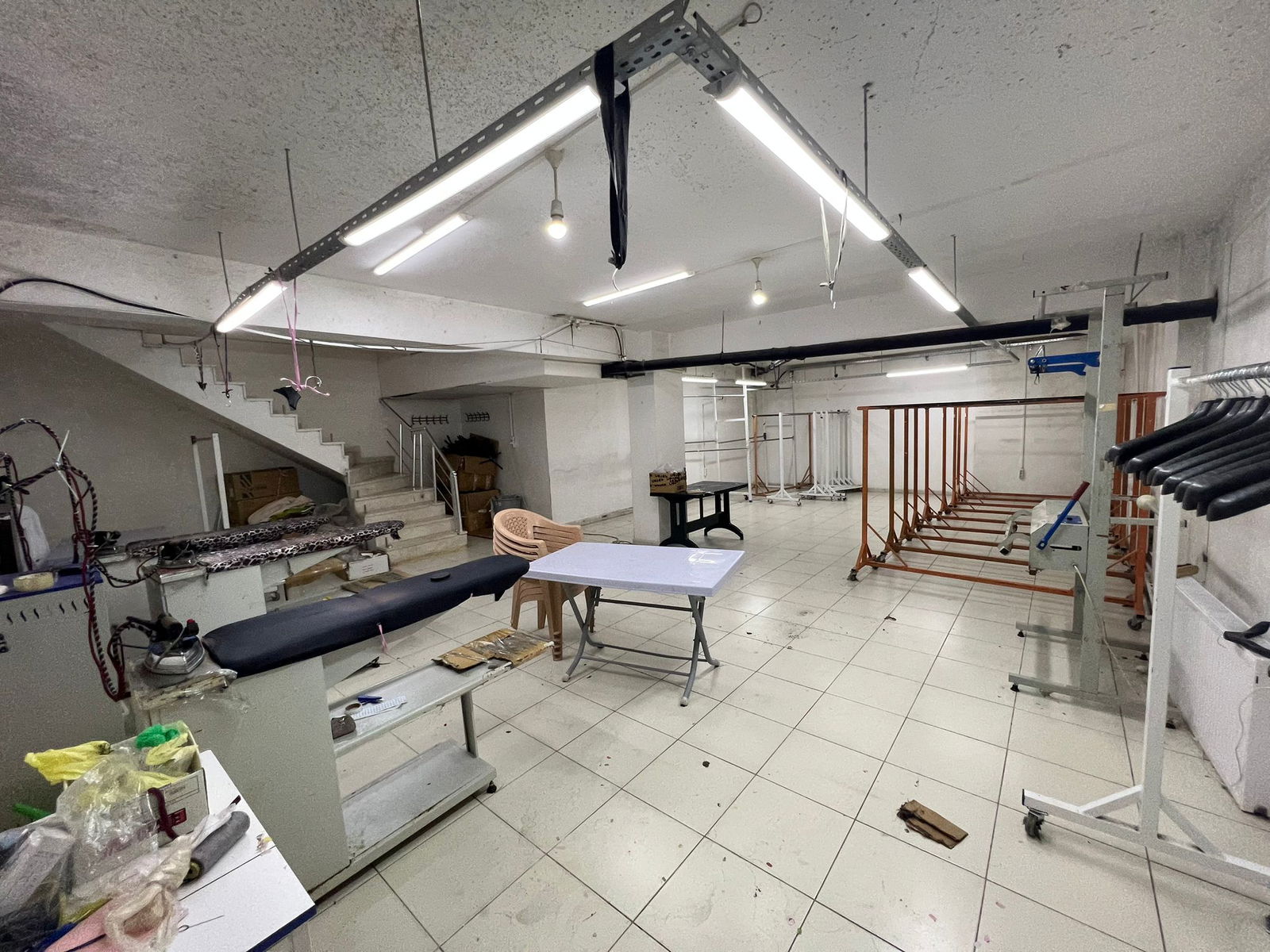 Kiralık Dükkan 30,000 TL