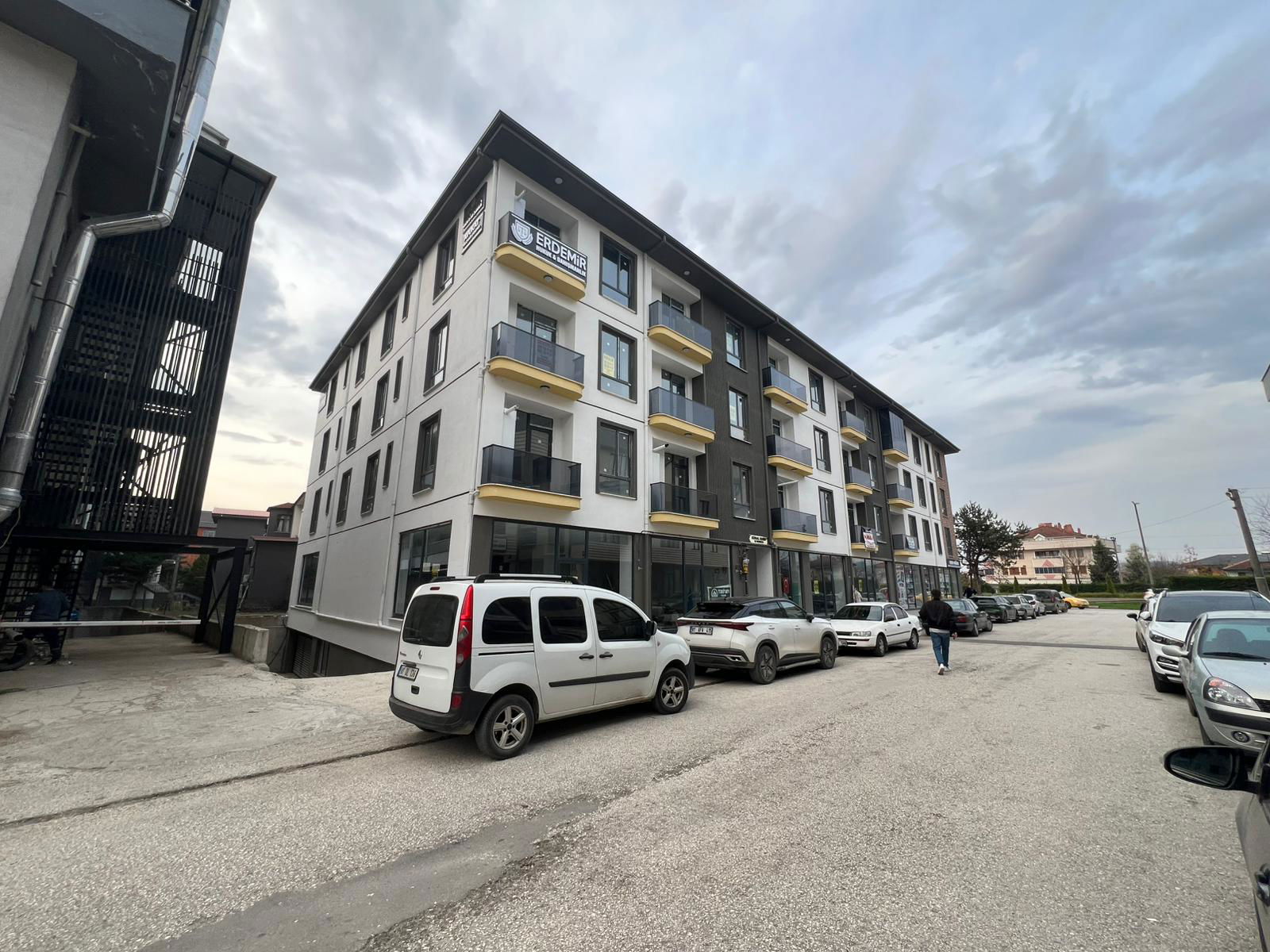 Kiralık Ofis 25,000 TL