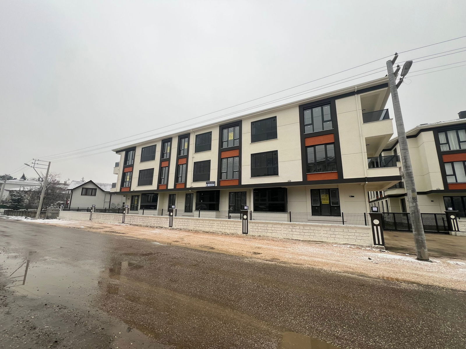 Satılık&nbsp;Daire&nbsp;3,300,000&nbsp;TL