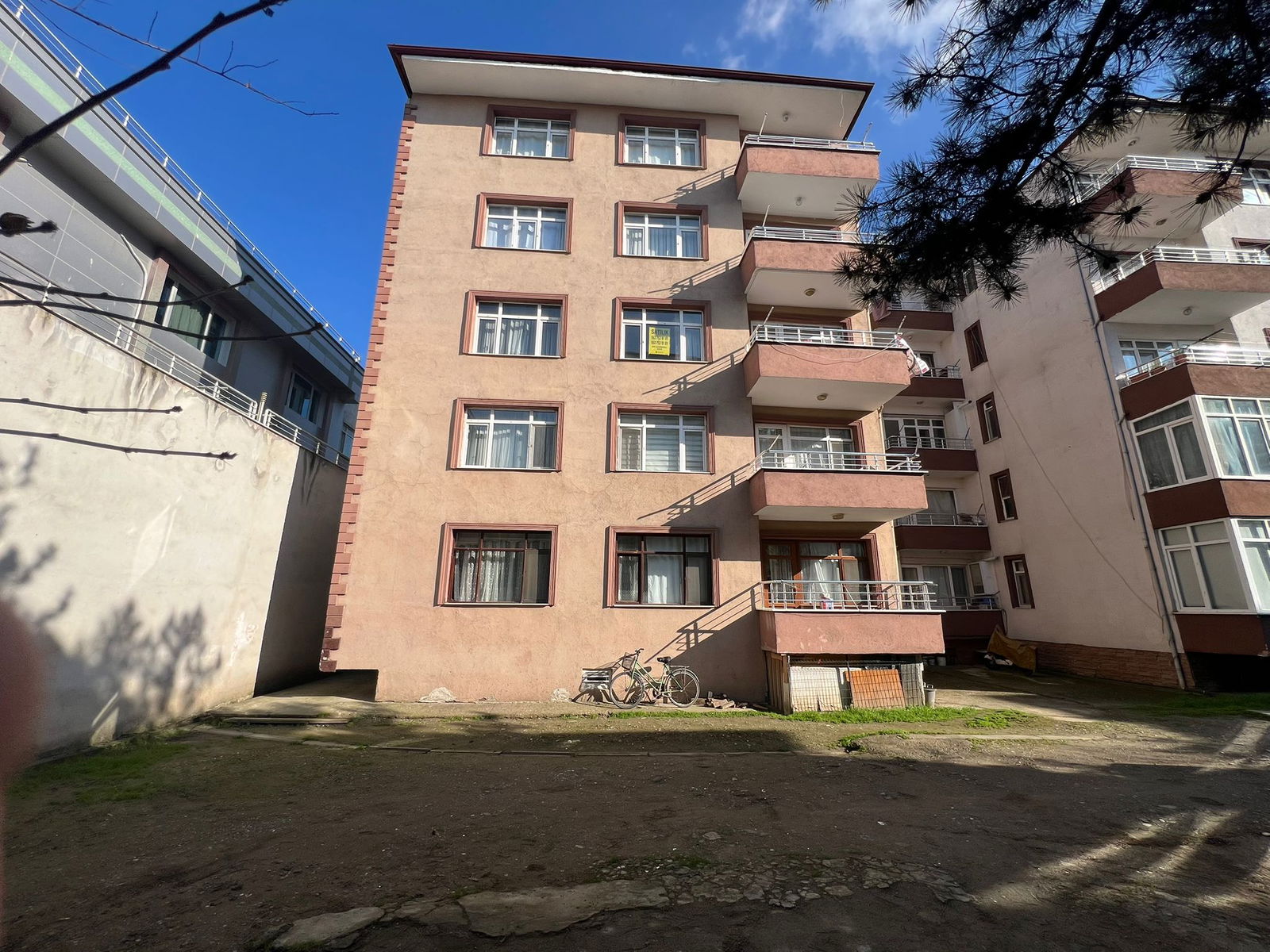 Satılık&nbsp;Daire&nbsp;2,250,000&nbsp;TL