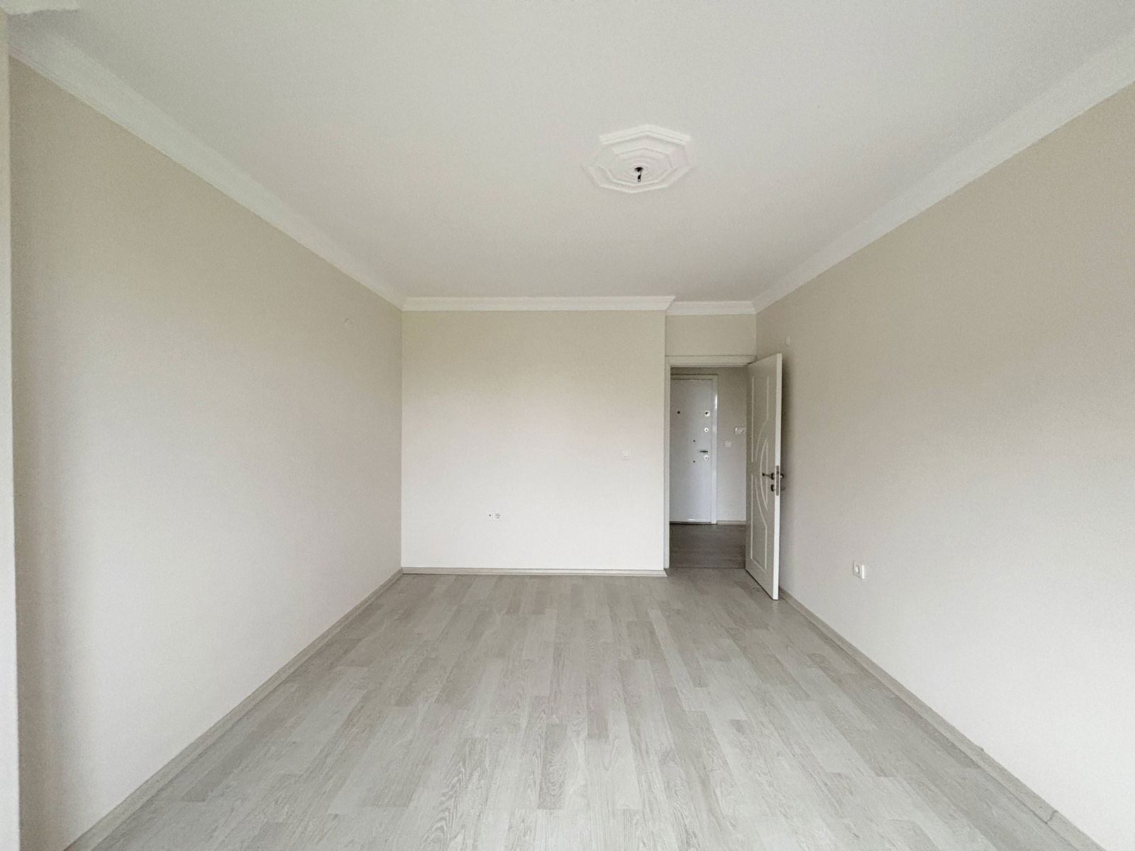 Kiralık&nbsp;Daire&nbsp;17,000&nbsp;TL