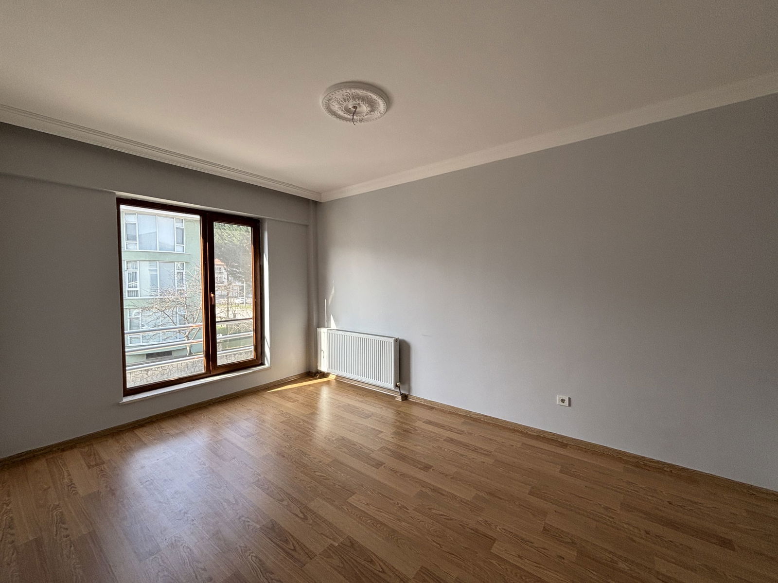 Kiralık&nbsp;Daire&nbsp;18,000&nbsp;TL