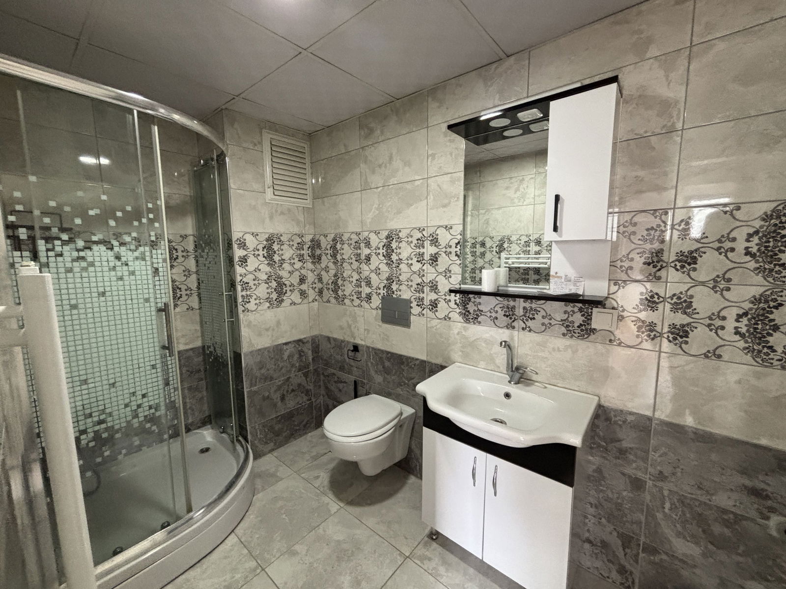 Kiralık&nbsp;Daire&nbsp;18,000&nbsp;TL