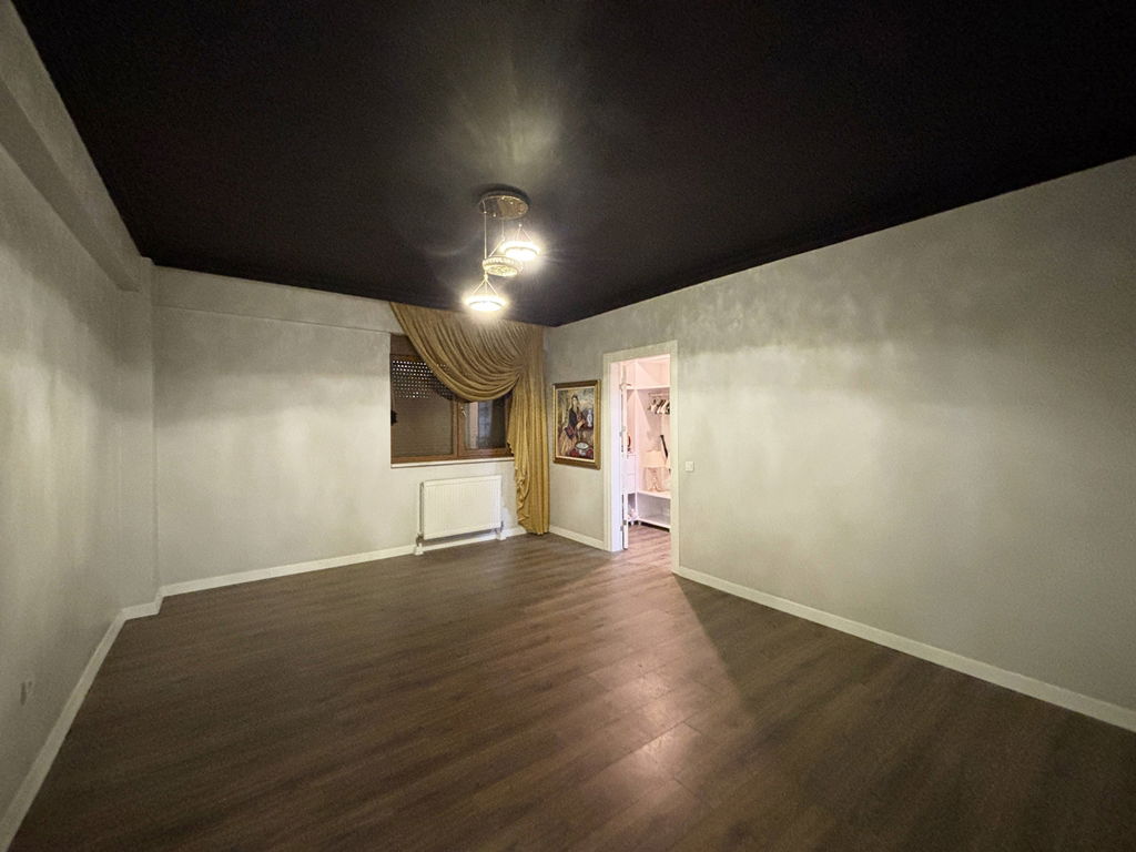 Satılık&nbsp;Daire&nbsp;5,950,000&nbsp;TL