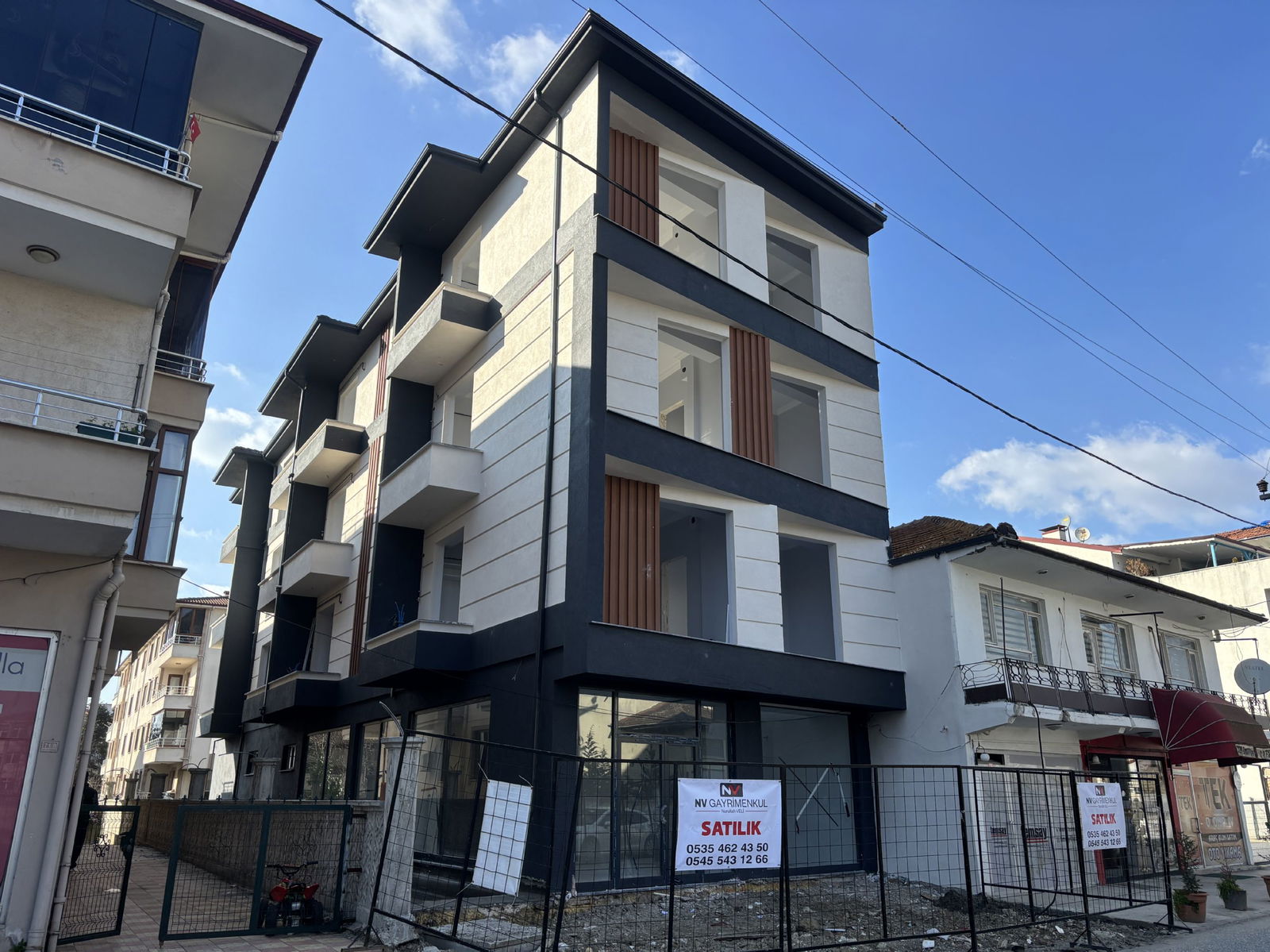 Satılık&nbsp;Daire&nbsp;2,300,000&nbsp;TL