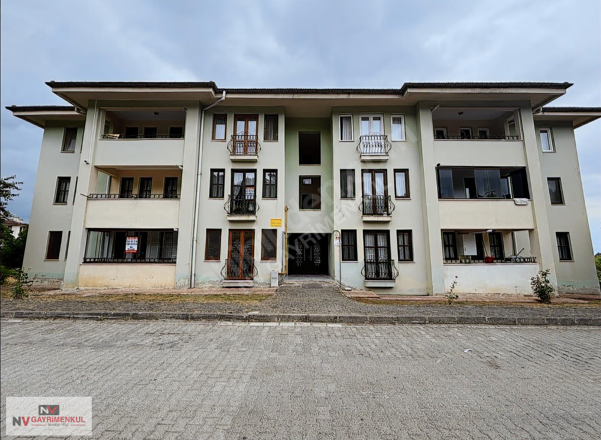 Kiralık&nbsp;Daire&nbsp;15,000&nbsp;TL