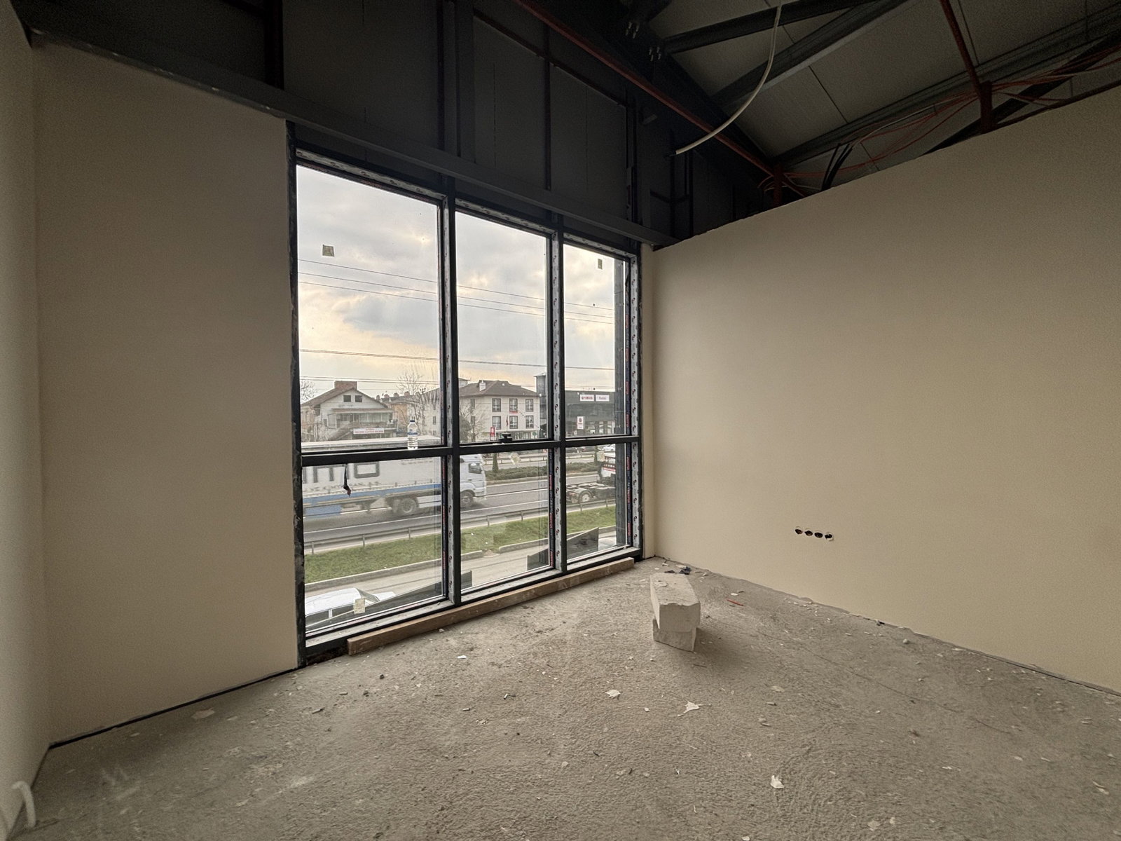 Kiralık&nbsp;Fabrika&nbsp;325,000&nbsp;TL