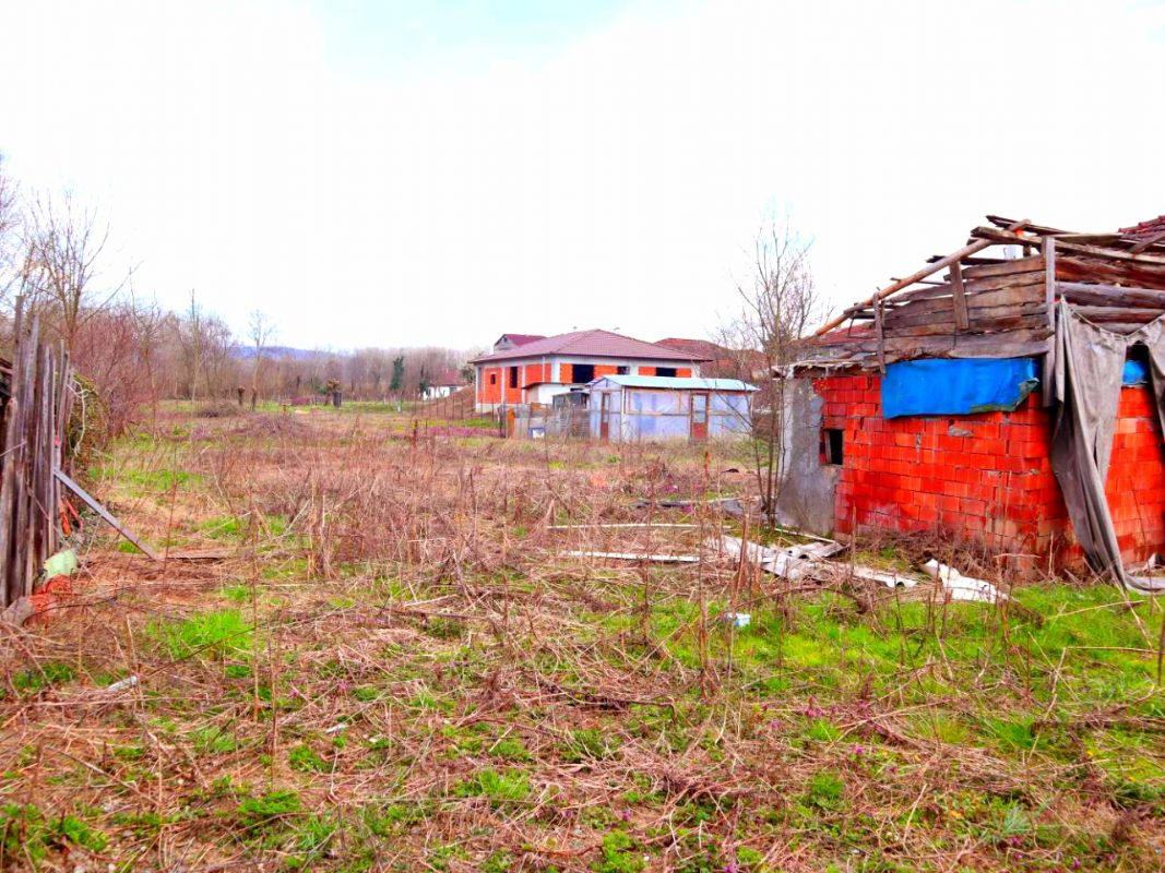 Satılık Arsa 2,049,000 TL