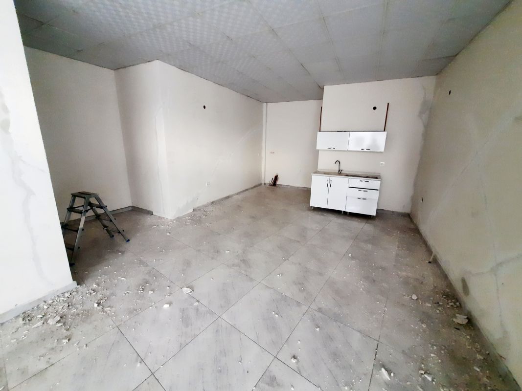 Kiralık Dükkan 21,000 TL
