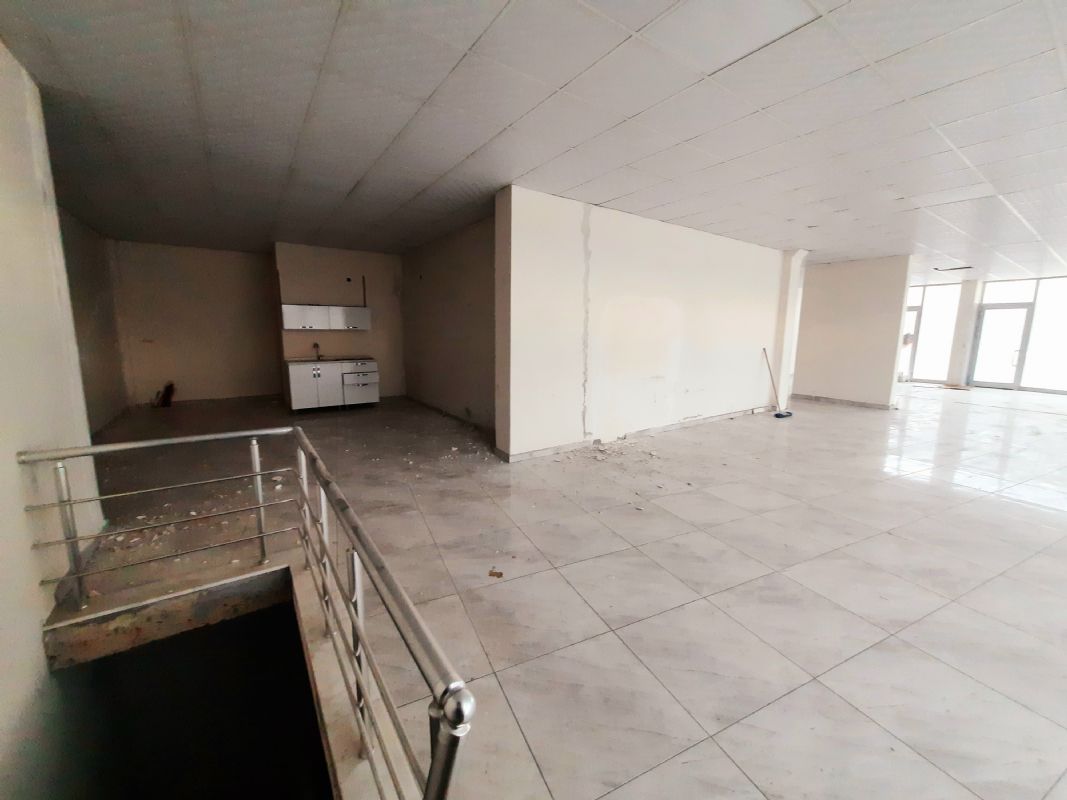 Kiralık Dükkan 21,000 TL
