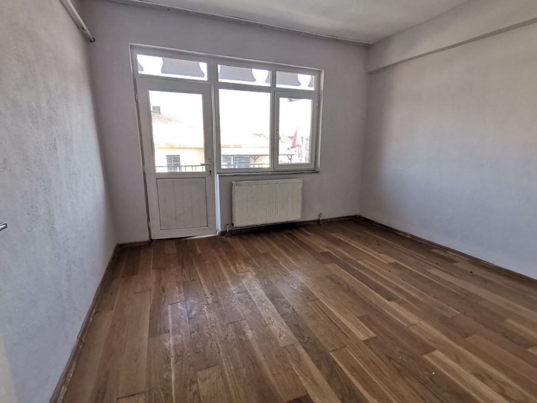 Satılık Daire 750,000 TL