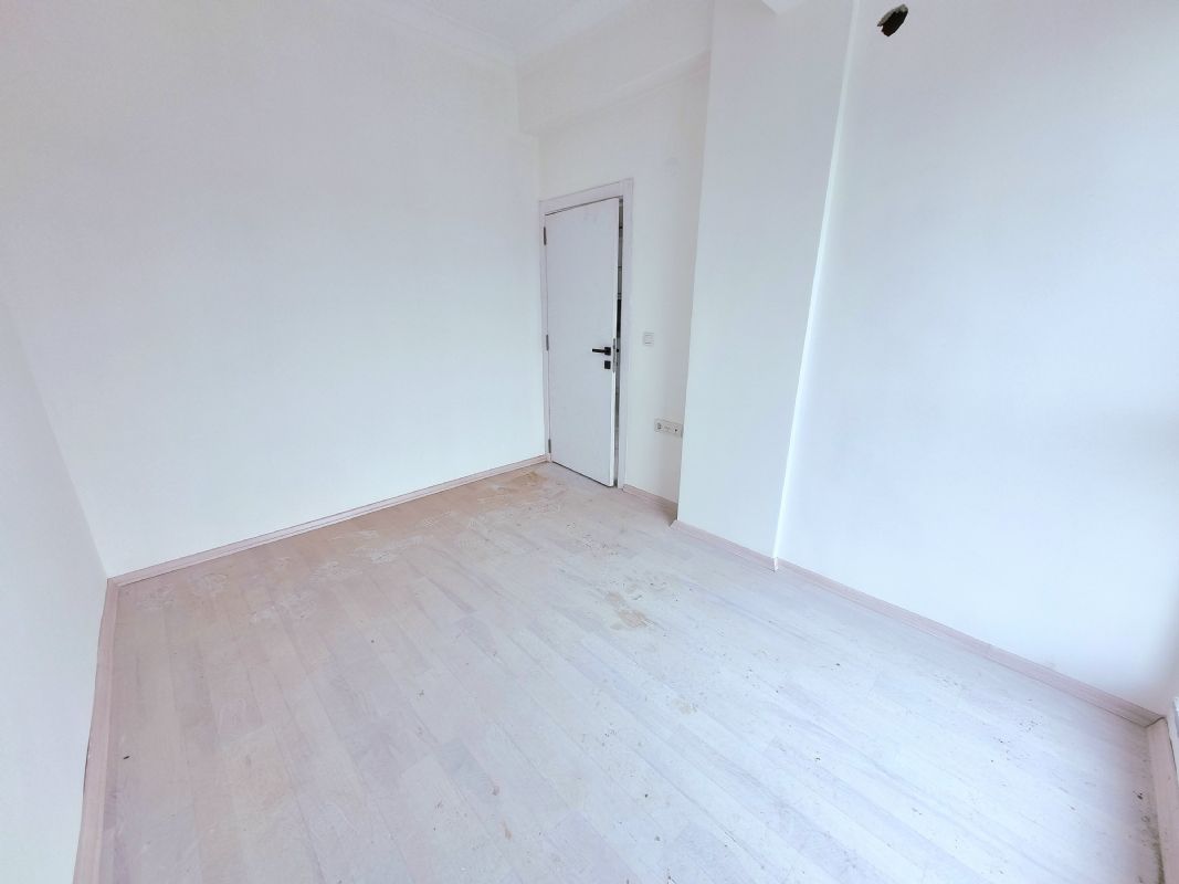 Satılık Daire 725,000 TL