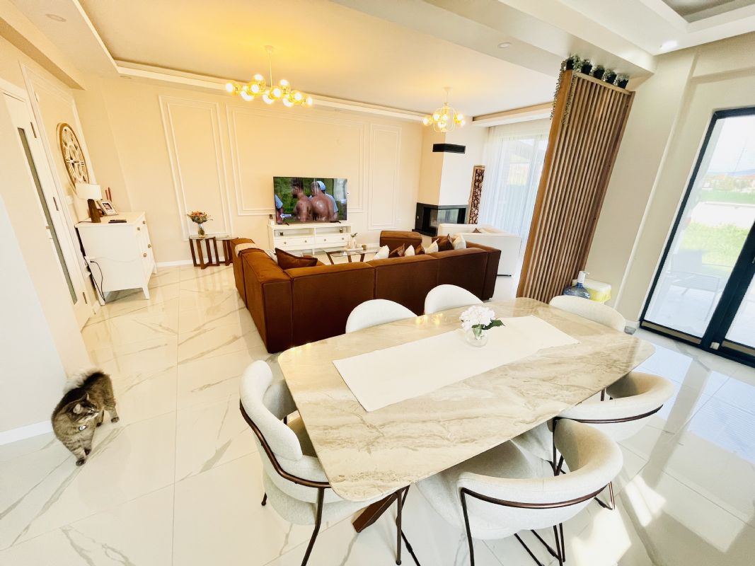 Satılık Villa 5,900,000 TL