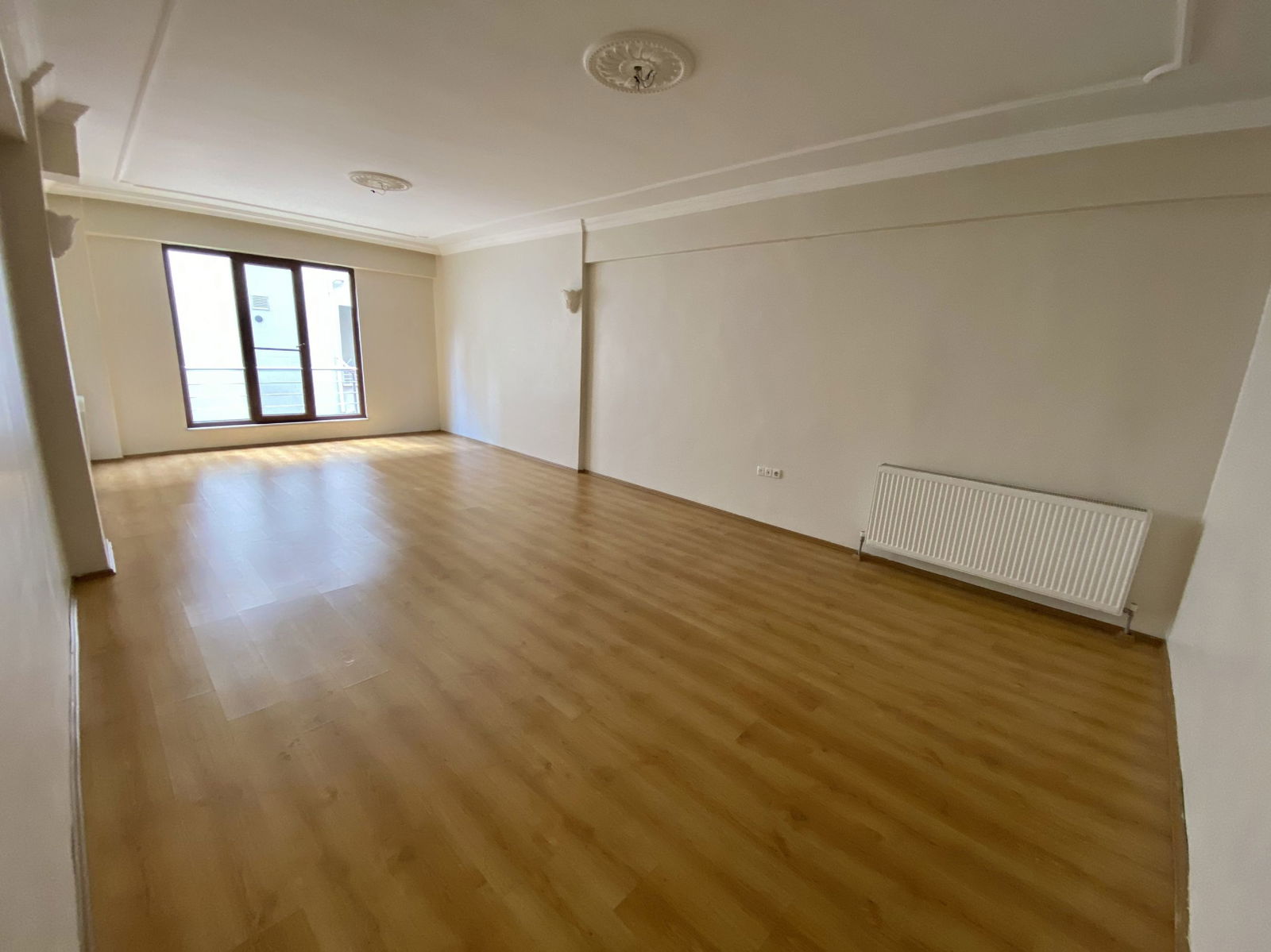 Satılık Daire 2,100,000 TL