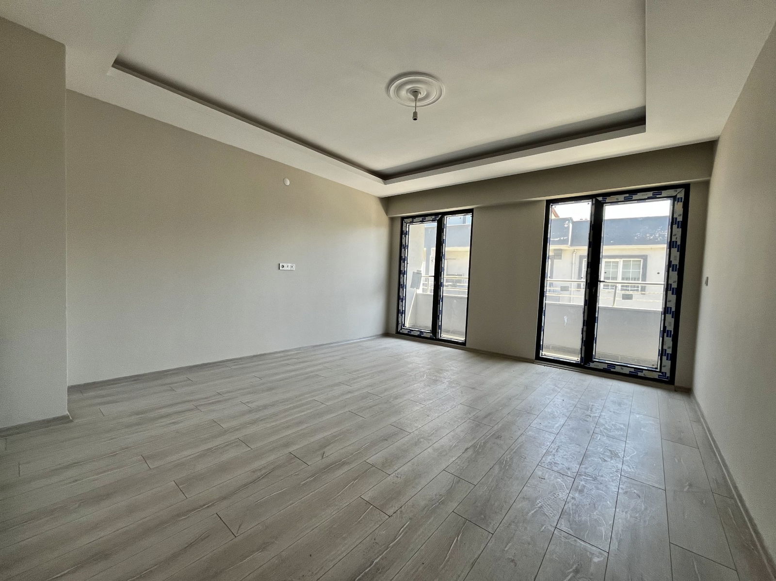 Satılık Daire 2,700,000 TL