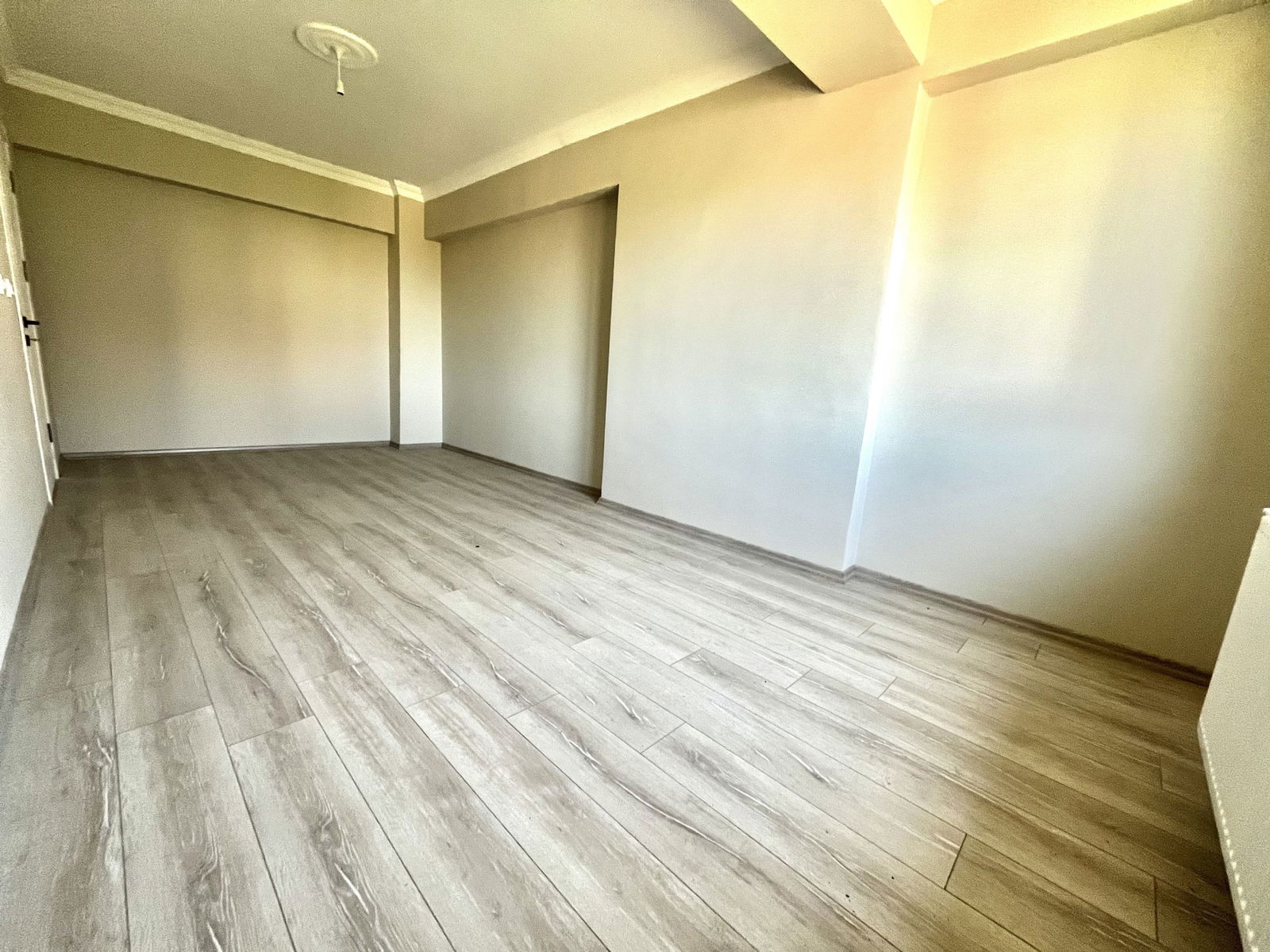 Satılık Daire 2,700,000 TL