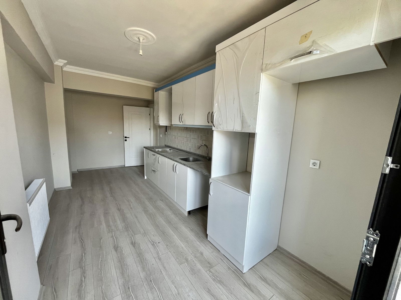 Satılık Daire 2,700,000 TL