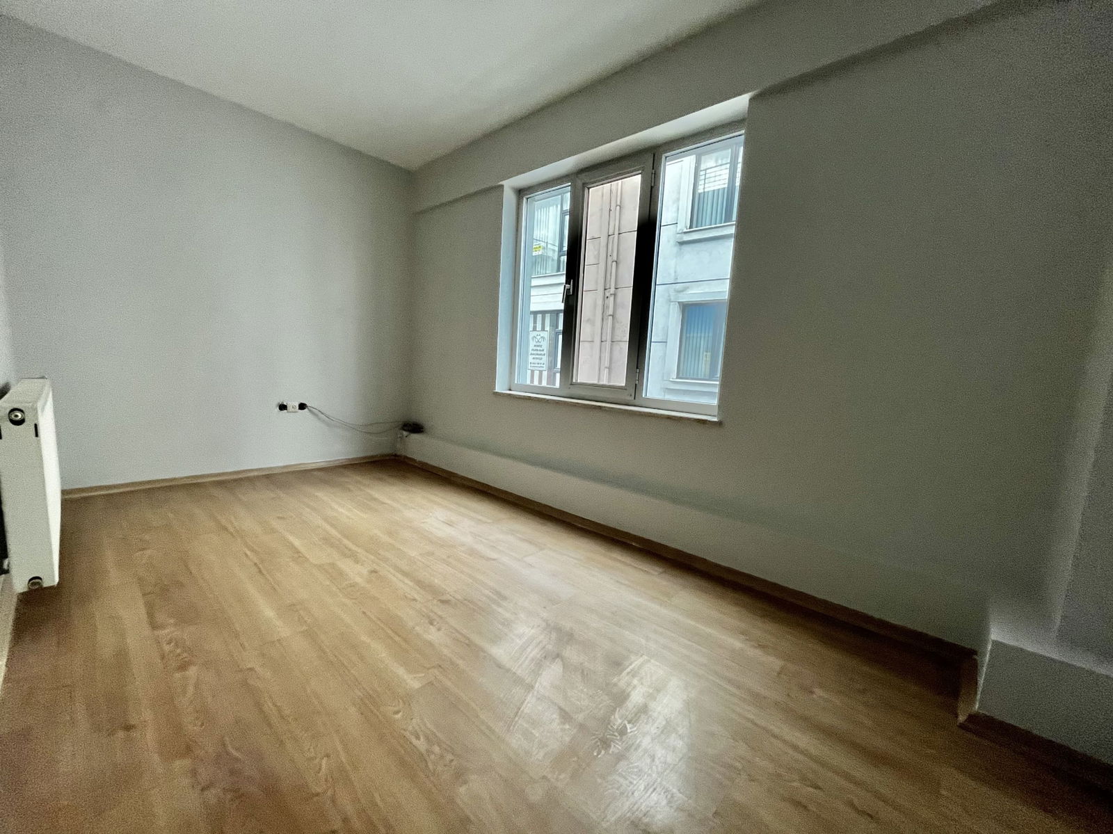 Kiralık Ofis 25,000 TL